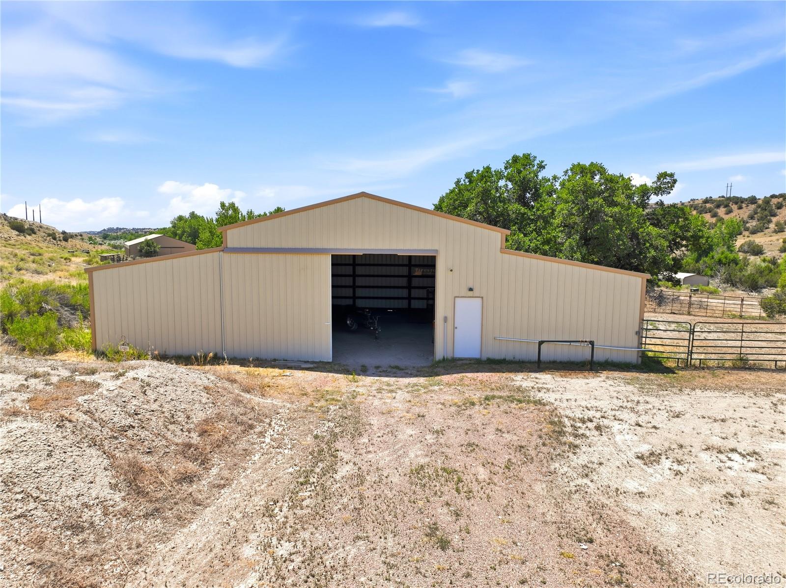 MLS Image #12 for 570  valley drive,penrose, Colorado