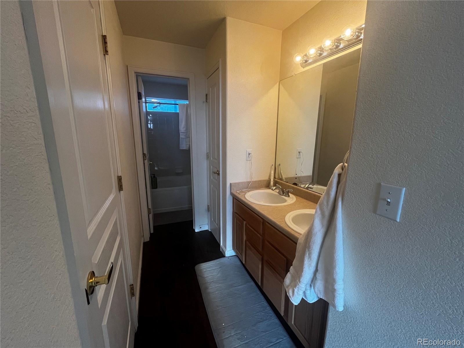 MLS Image #8 for 16901 e warren place,aurora, Colorado