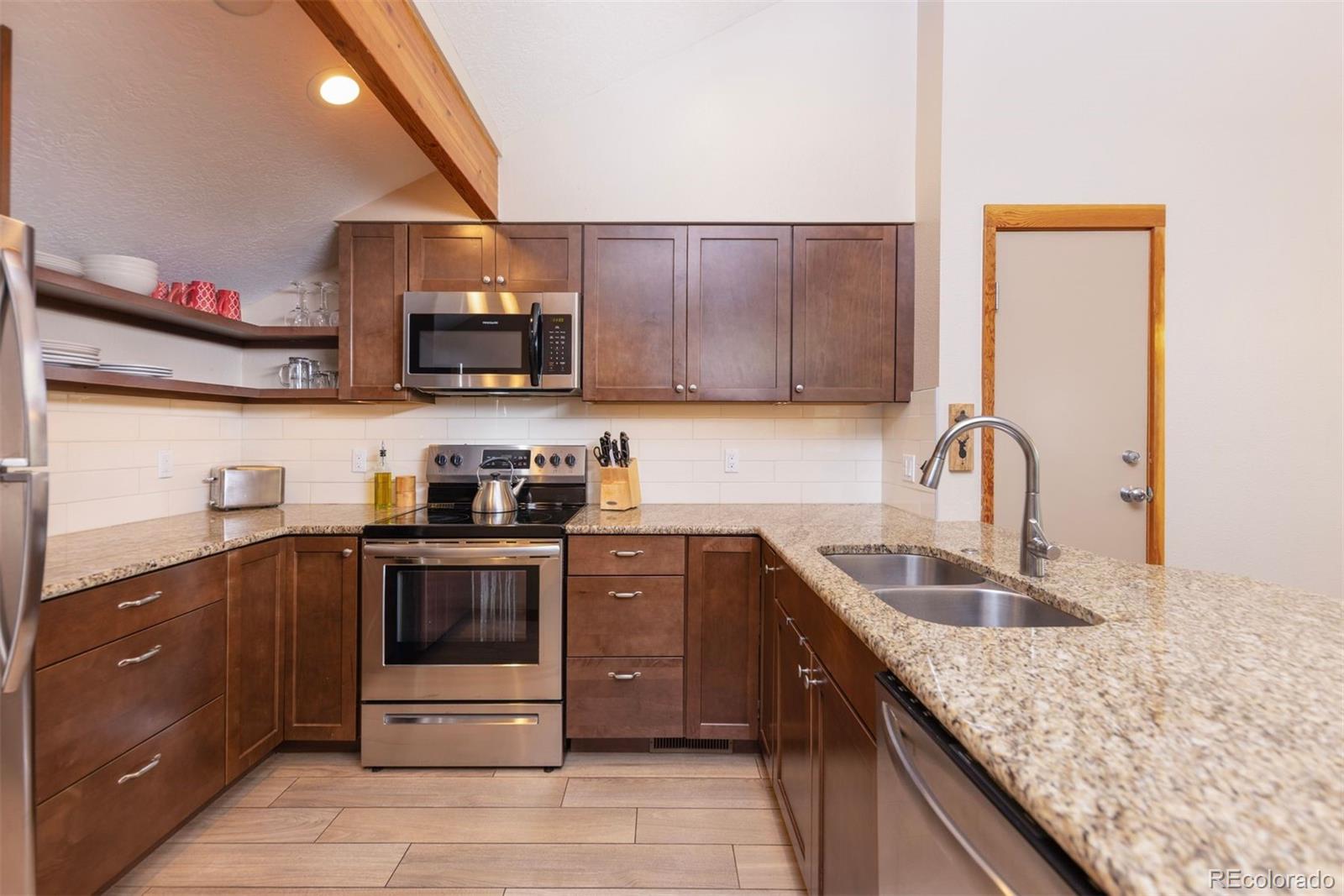 MLS Image #5 for 210  tennis club road,dillon, Colorado