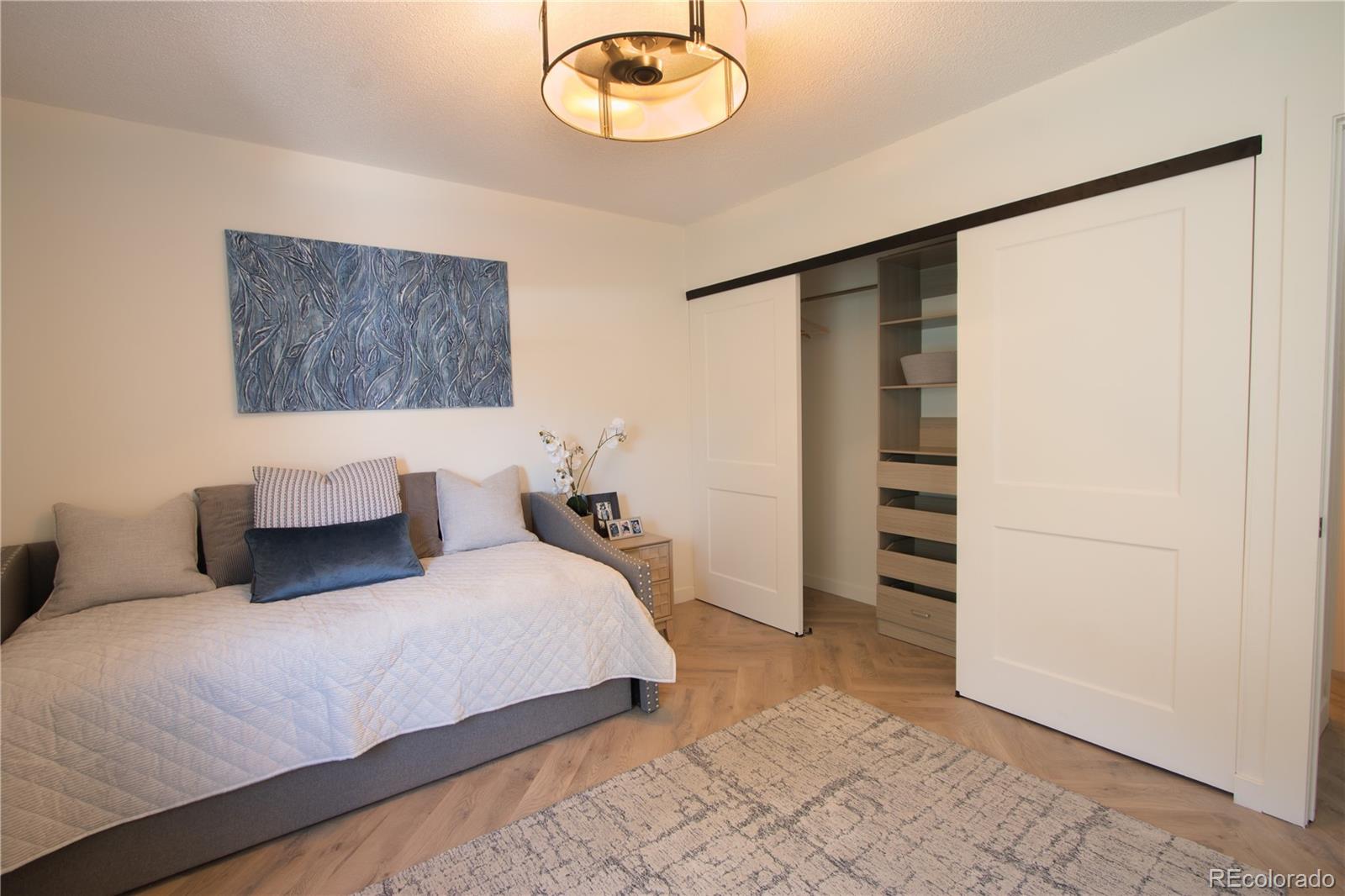 MLS Image #10 for 2150 s vaughn way,aurora, Colorado