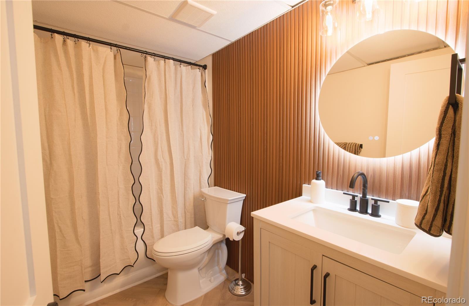 MLS Image #8 for 2150 s vaughn way,aurora, Colorado