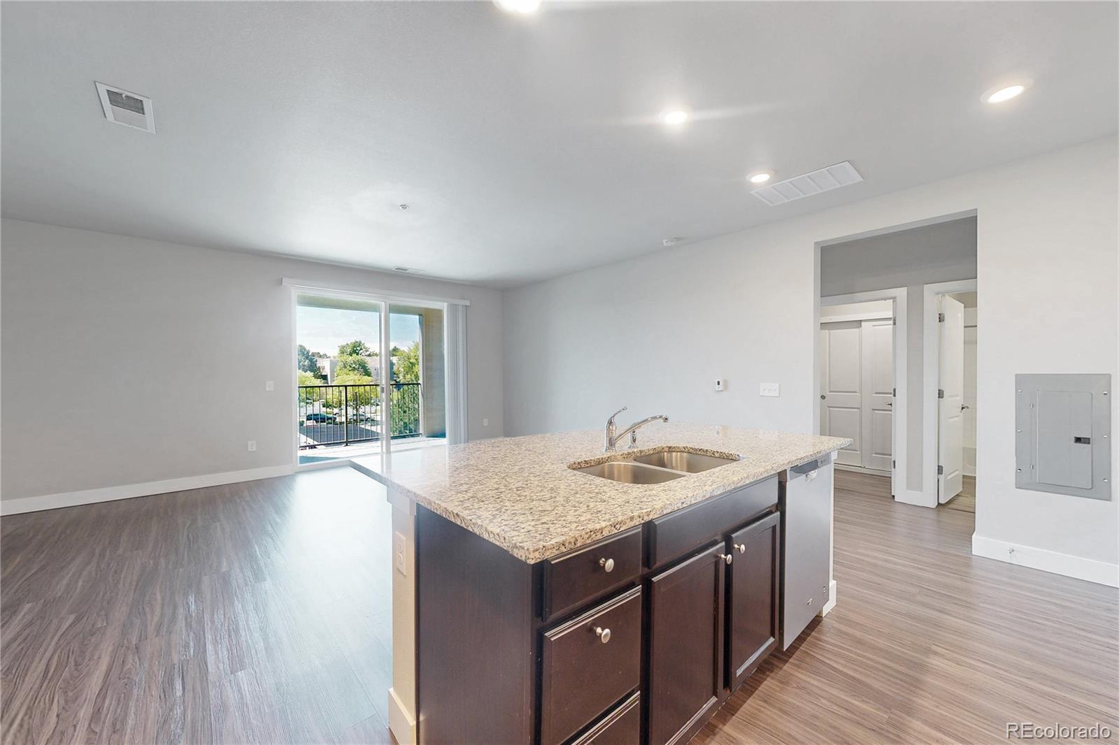 MLS Image #11 for 14341 e tennessee avenue,aurora, Colorado