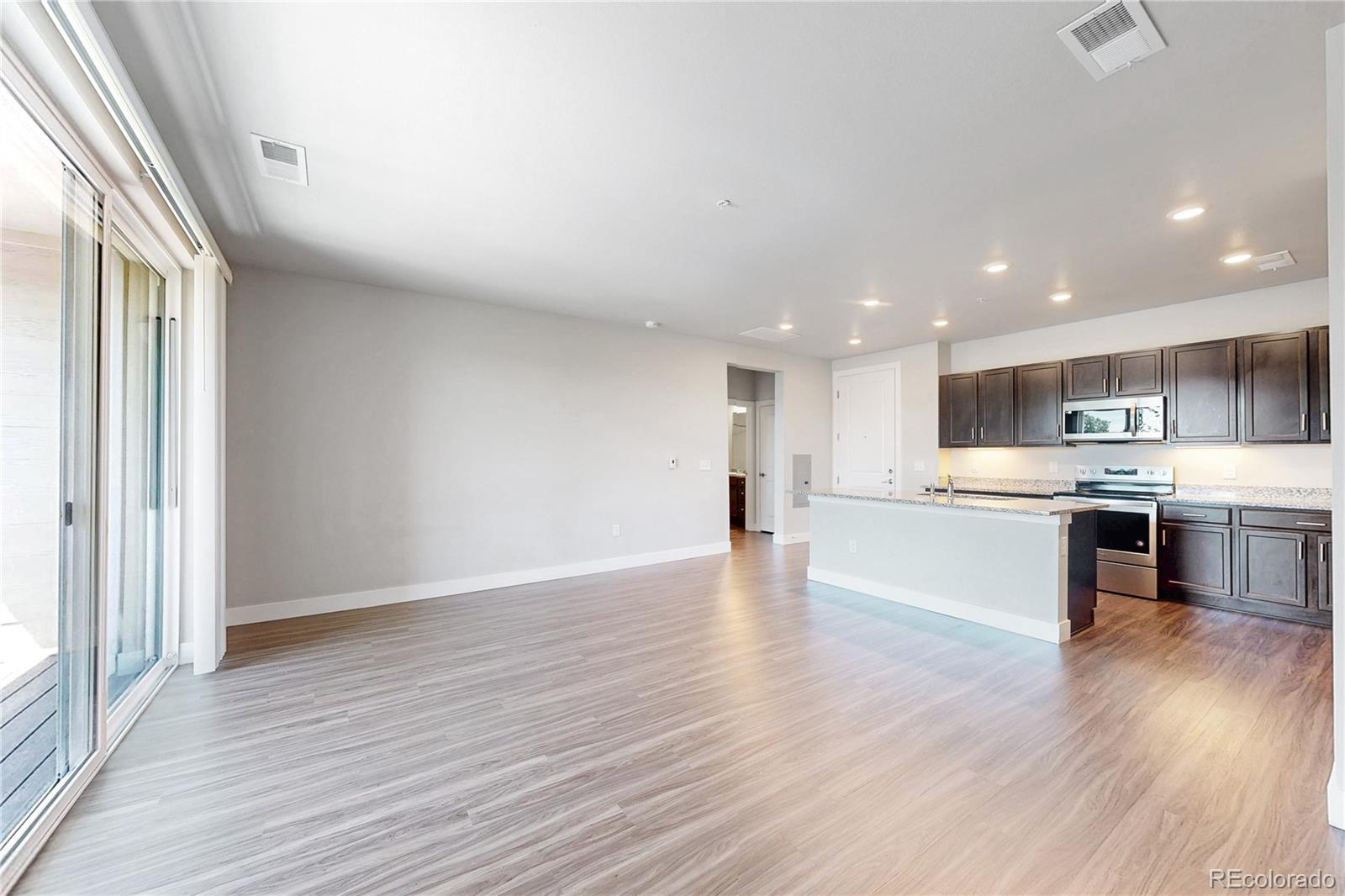 MLS Image #7 for 14341 e tennessee avenue,aurora, Colorado