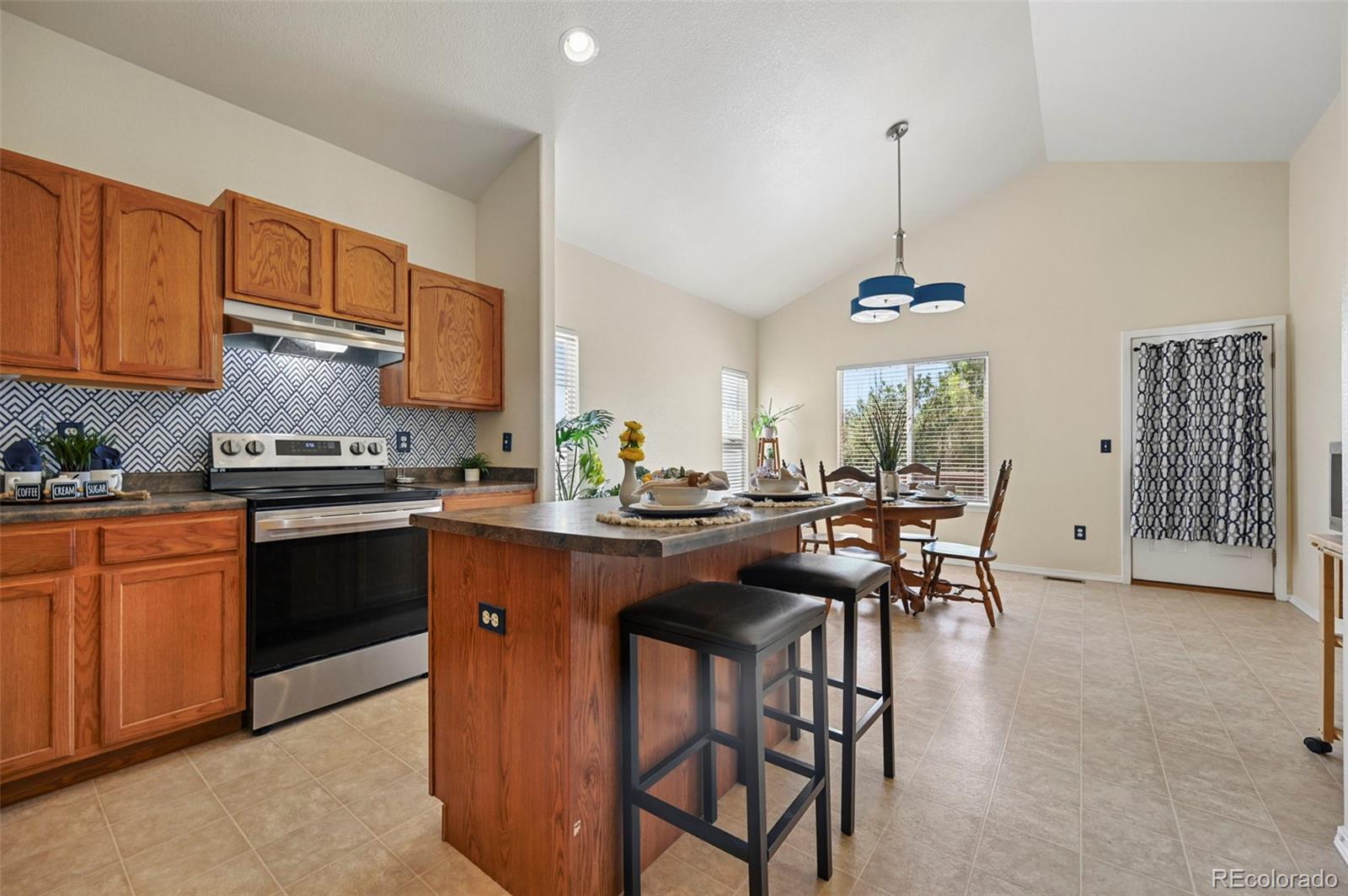 MLS Image #11 for 9383  bur oak lane,colorado springs, Colorado