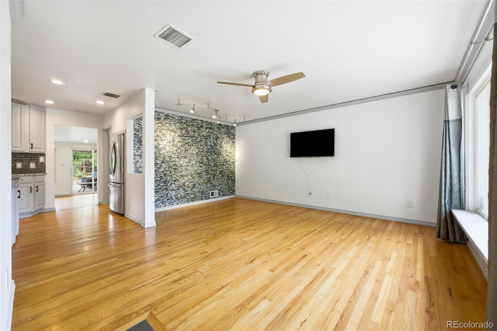 MLS Image #6 for 479 s harlan street,lakewood, Colorado