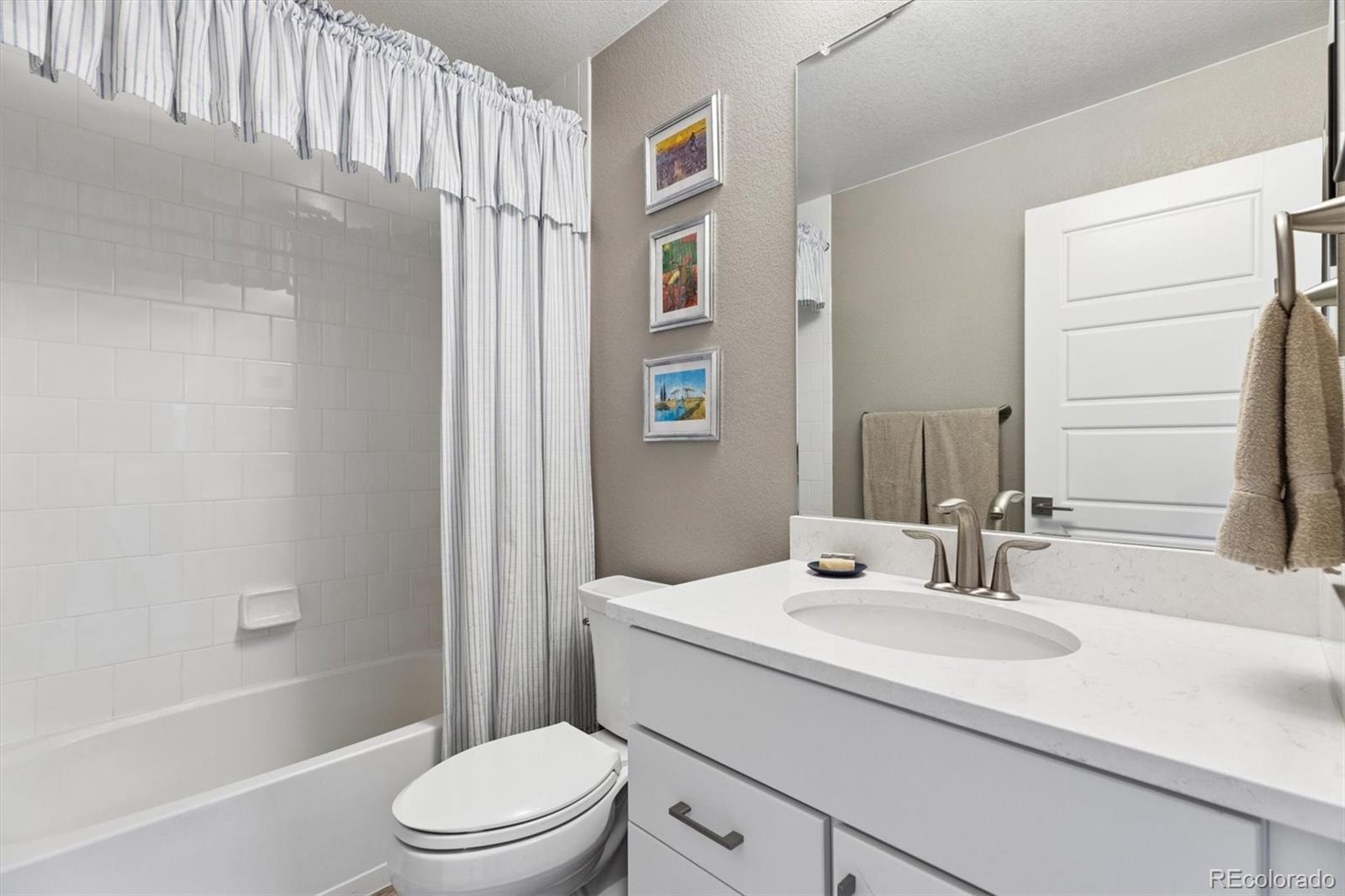 MLS Image #14 for 9340 e 58th avenue,denver, Colorado