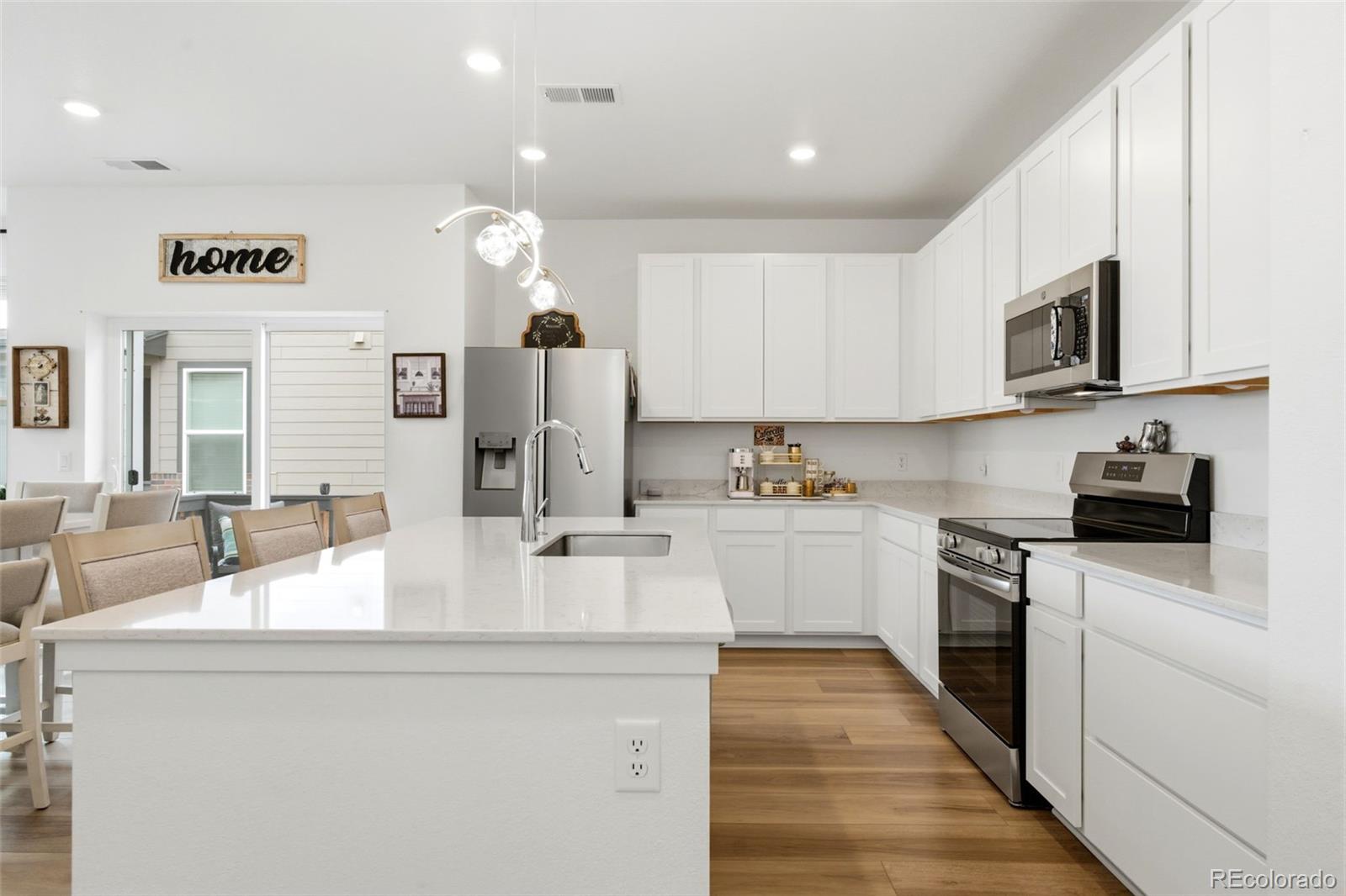 MLS Image #8 for 630  aspen avenue,bennett, Colorado