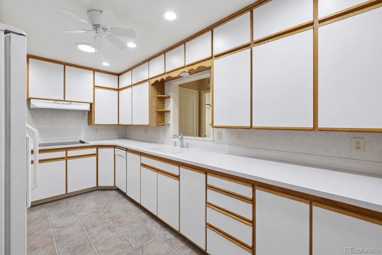 MLS Image #14 for 3234  winston street,pueblo, Colorado