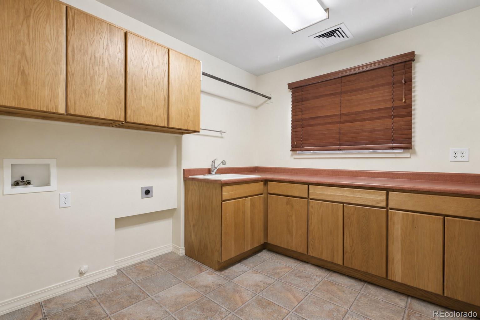 MLS Image #24 for 3234  winston street,pueblo, Colorado