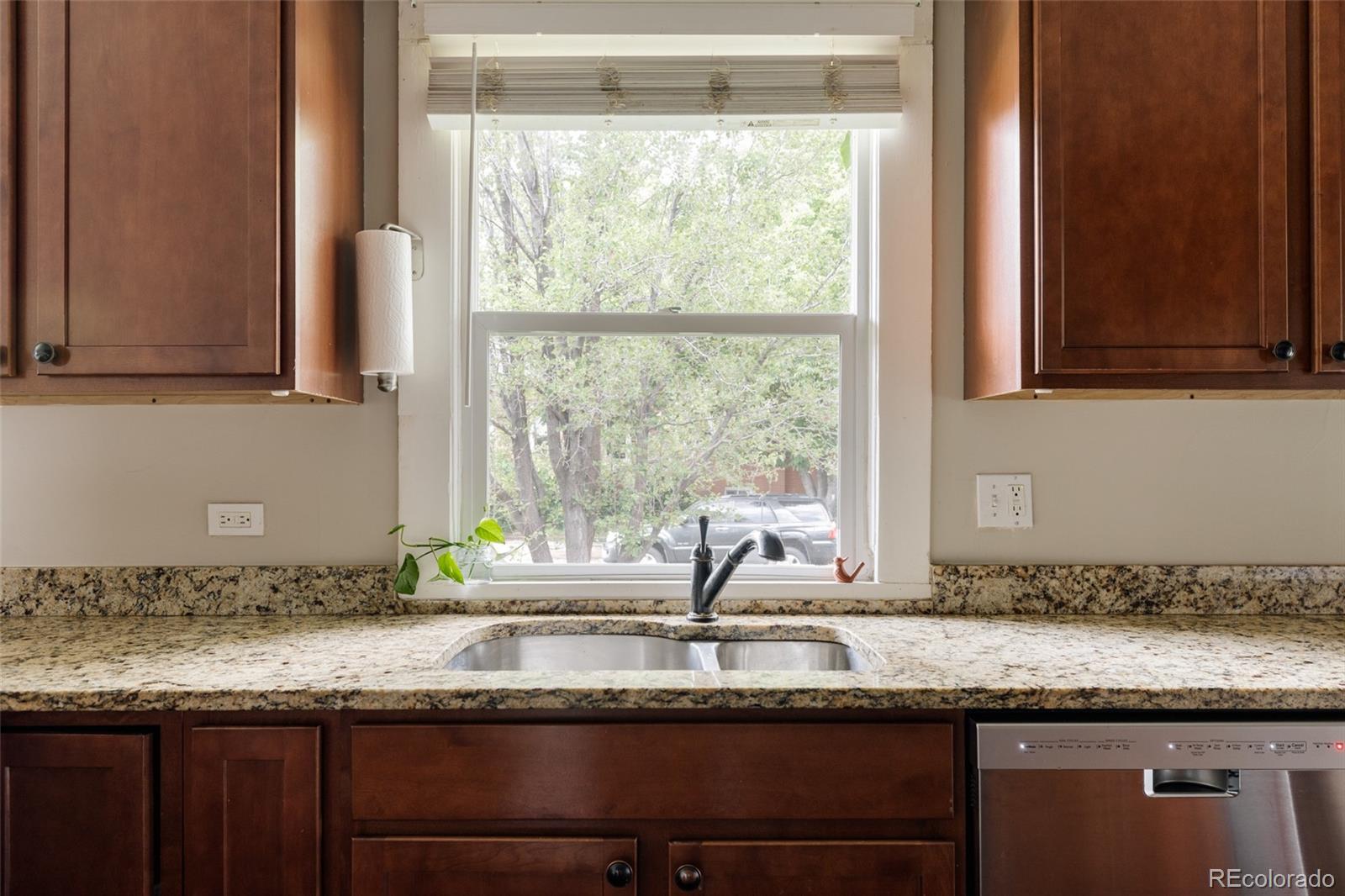MLS Image #13 for 2559  38th avenue,denver, Colorado