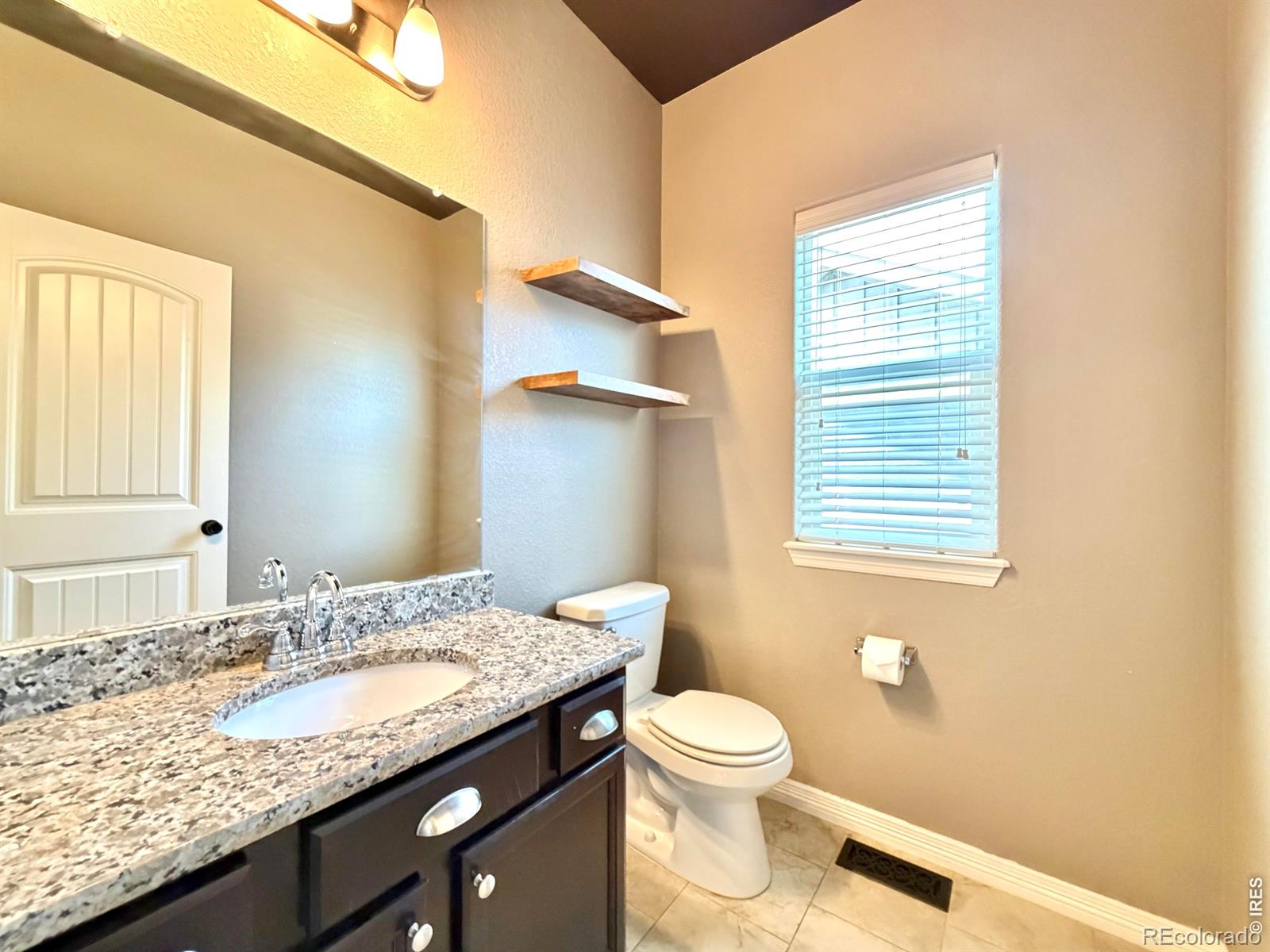 MLS Image #9 for 5755  clarence drive,windsor, Colorado