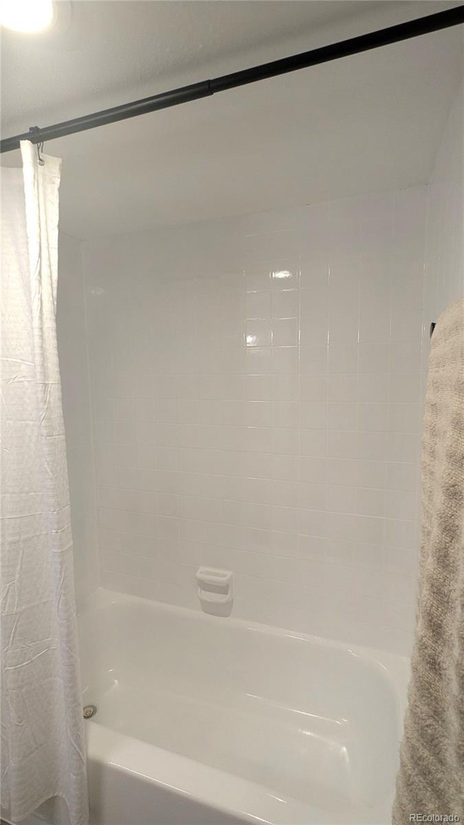 MLS Image #12 for 532  oakwood drive,castle rock, Colorado