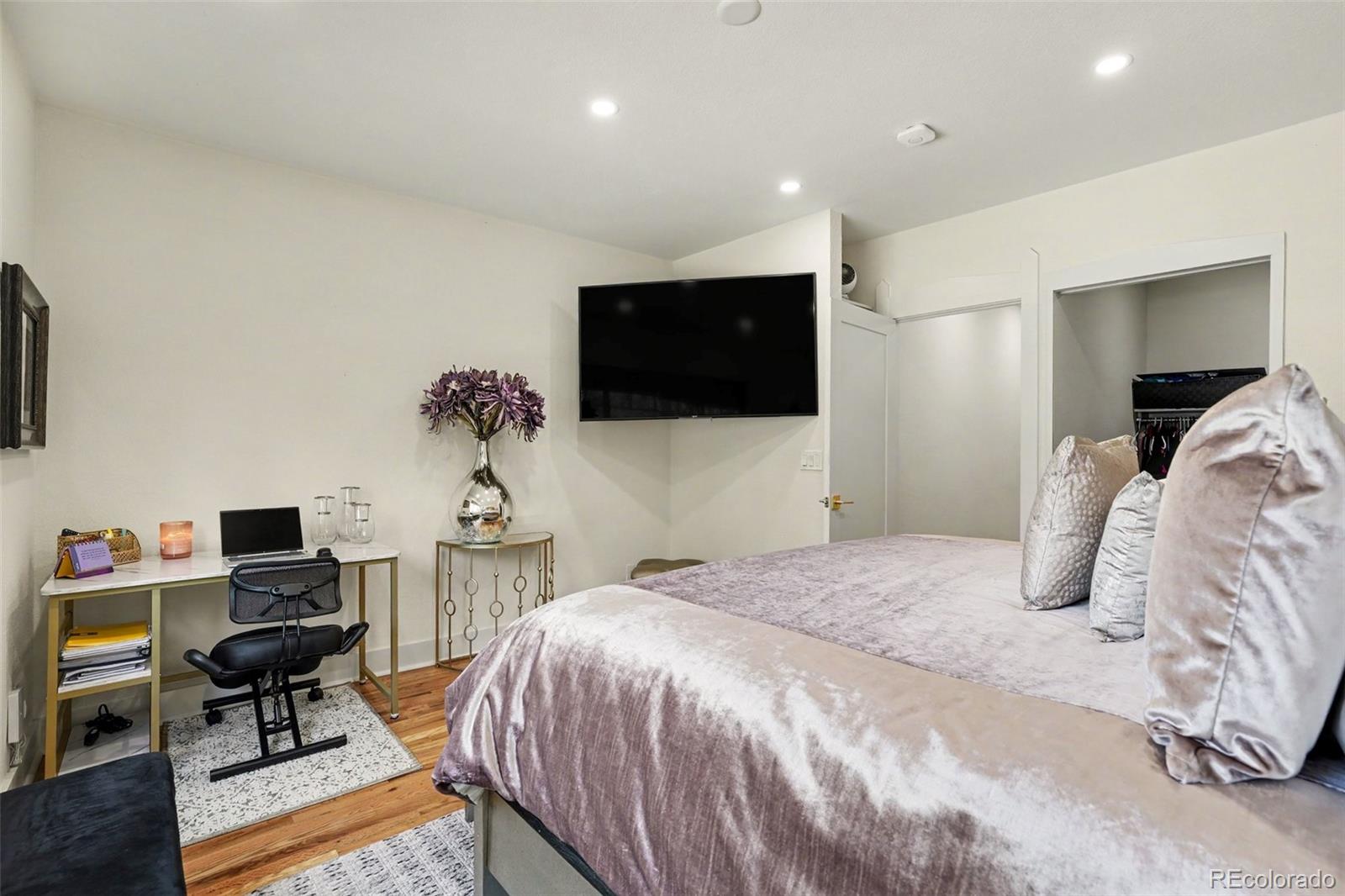 MLS Image #9 for 339 s bryant street,denver, Colorado