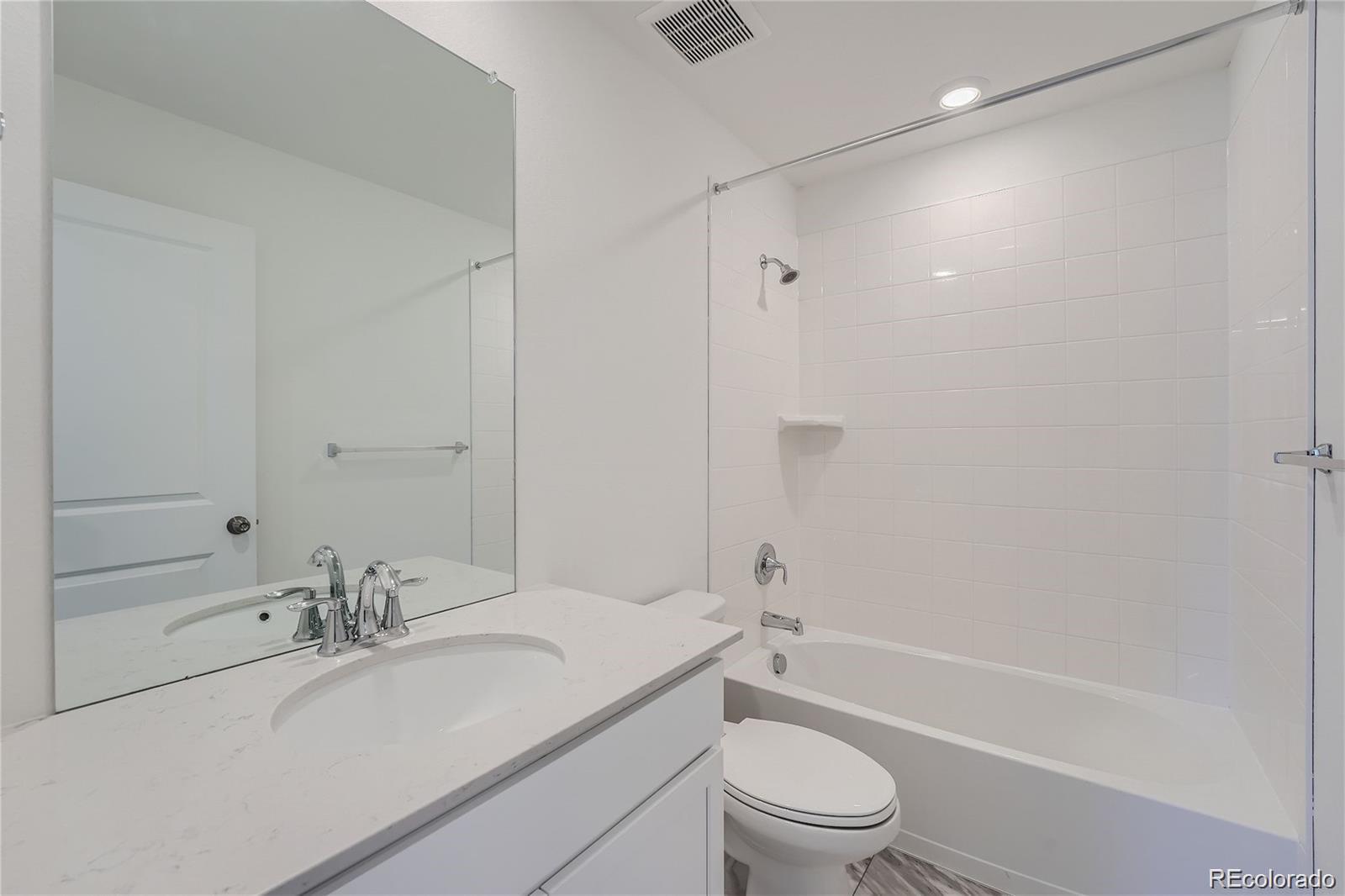 MLS Image #19 for 525  aspen avenue,bennett, Colorado