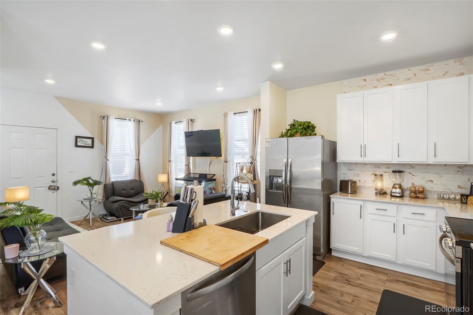 MLS Image #6 for 525  aspen avenue,bennett, Colorado