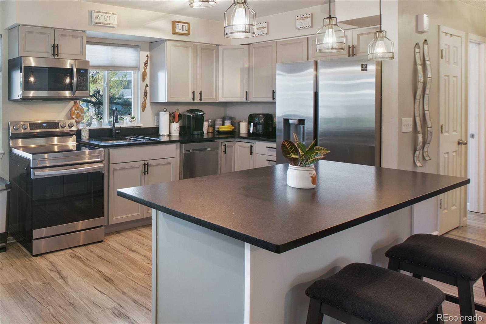 MLS Image #8 for 39 s nome street,aurora, Colorado