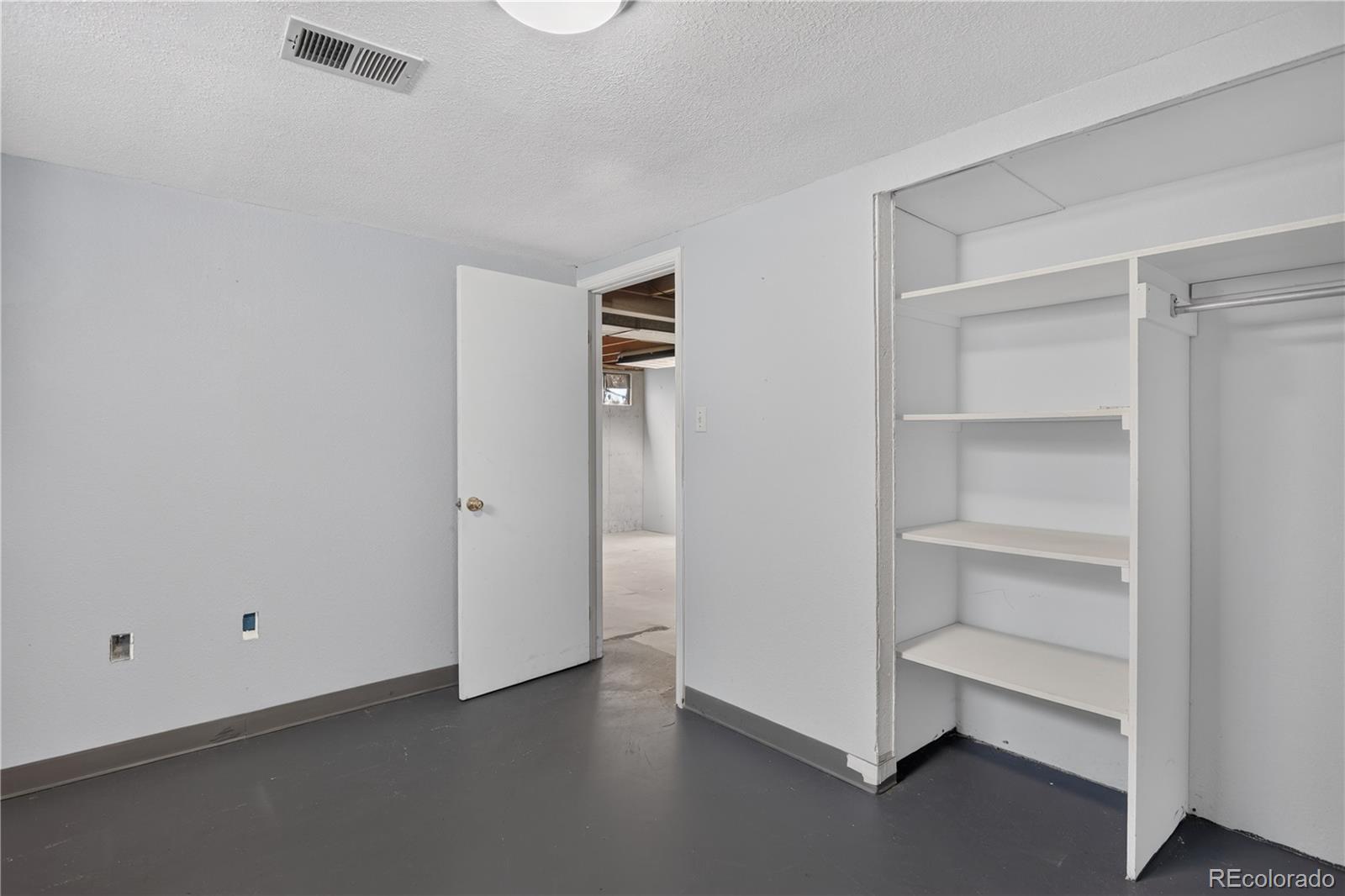 MLS Image #28 for 4977 s perry street,littleton, Colorado