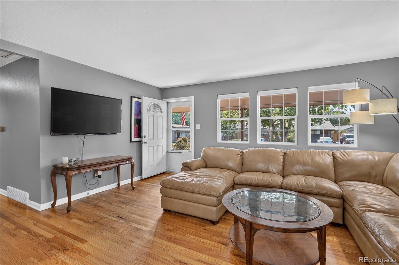 MLS Image #3 for 4977 s perry street,littleton, Colorado
