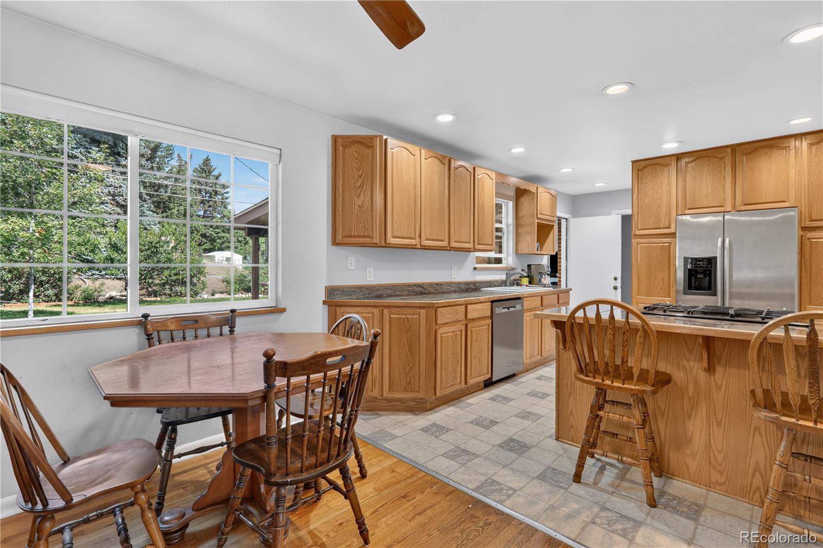 MLS Image #4 for 4977 s perry street,littleton, Colorado