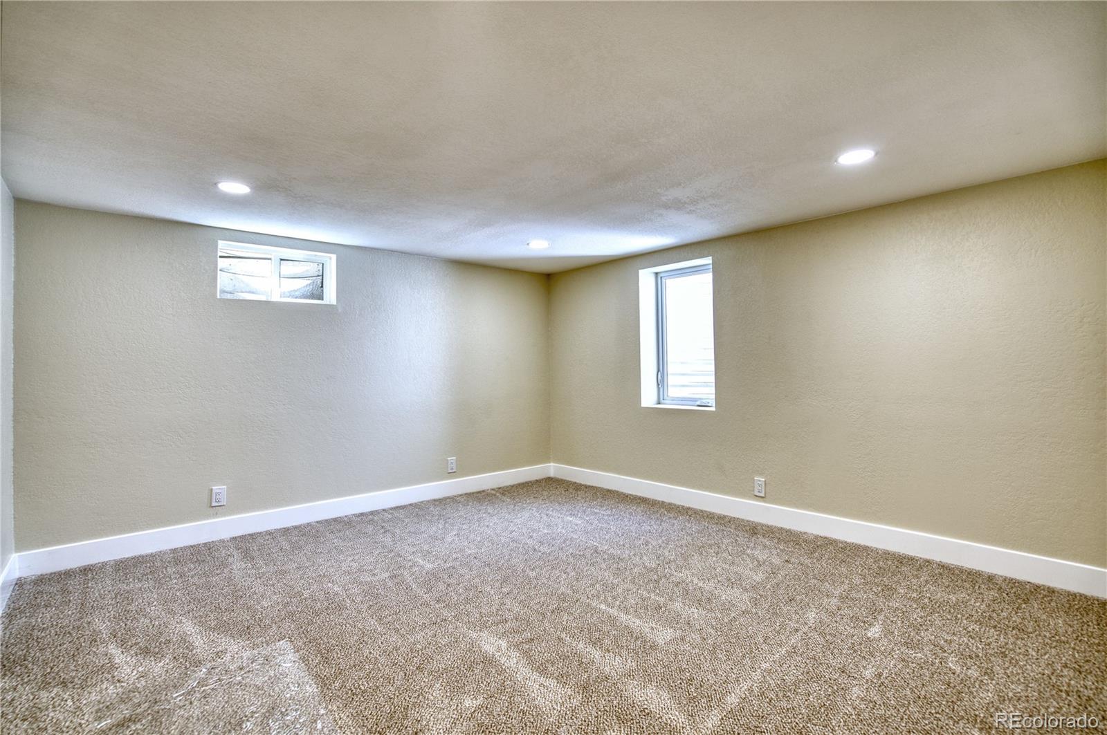 MLS Image #19 for 970 w 1st avenue,broomfield, Colorado