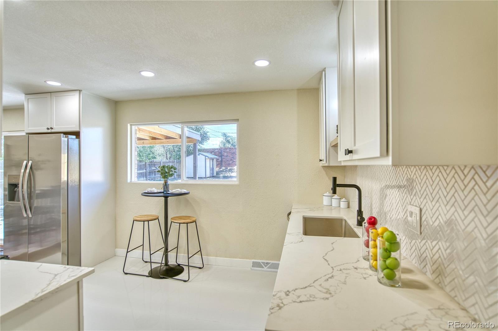 MLS Image #8 for 970 w 1st avenue,broomfield, Colorado