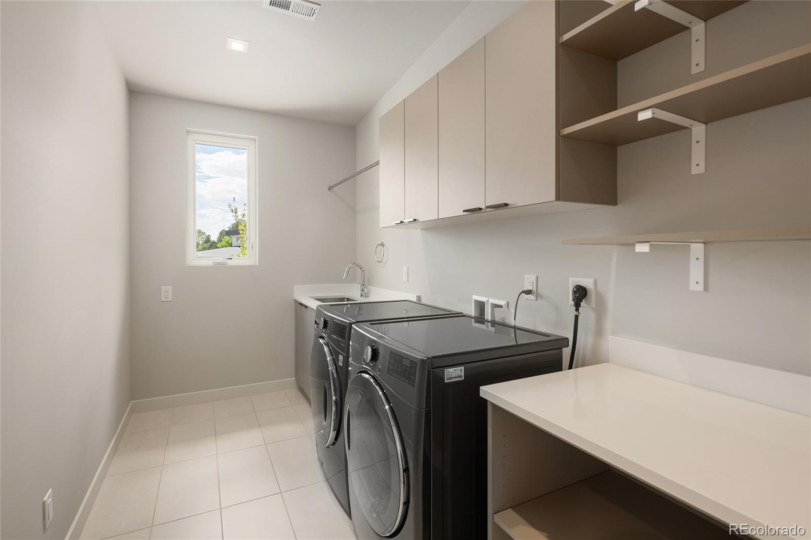 MLS Image #37 for 2560  newcombe way,lakewood, Colorado