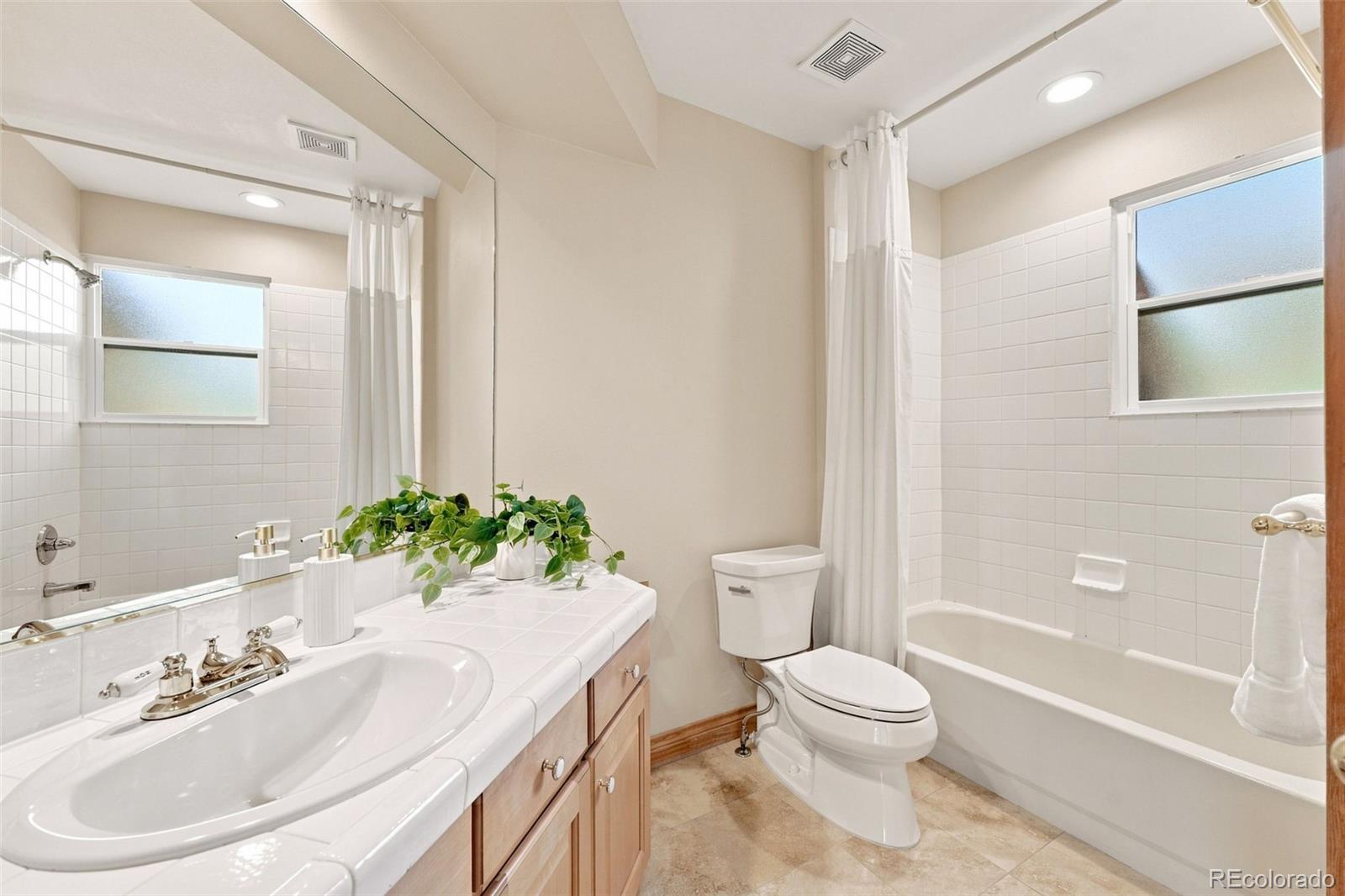 MLS Image #29 for 6785 s crocker way,littleton, Colorado