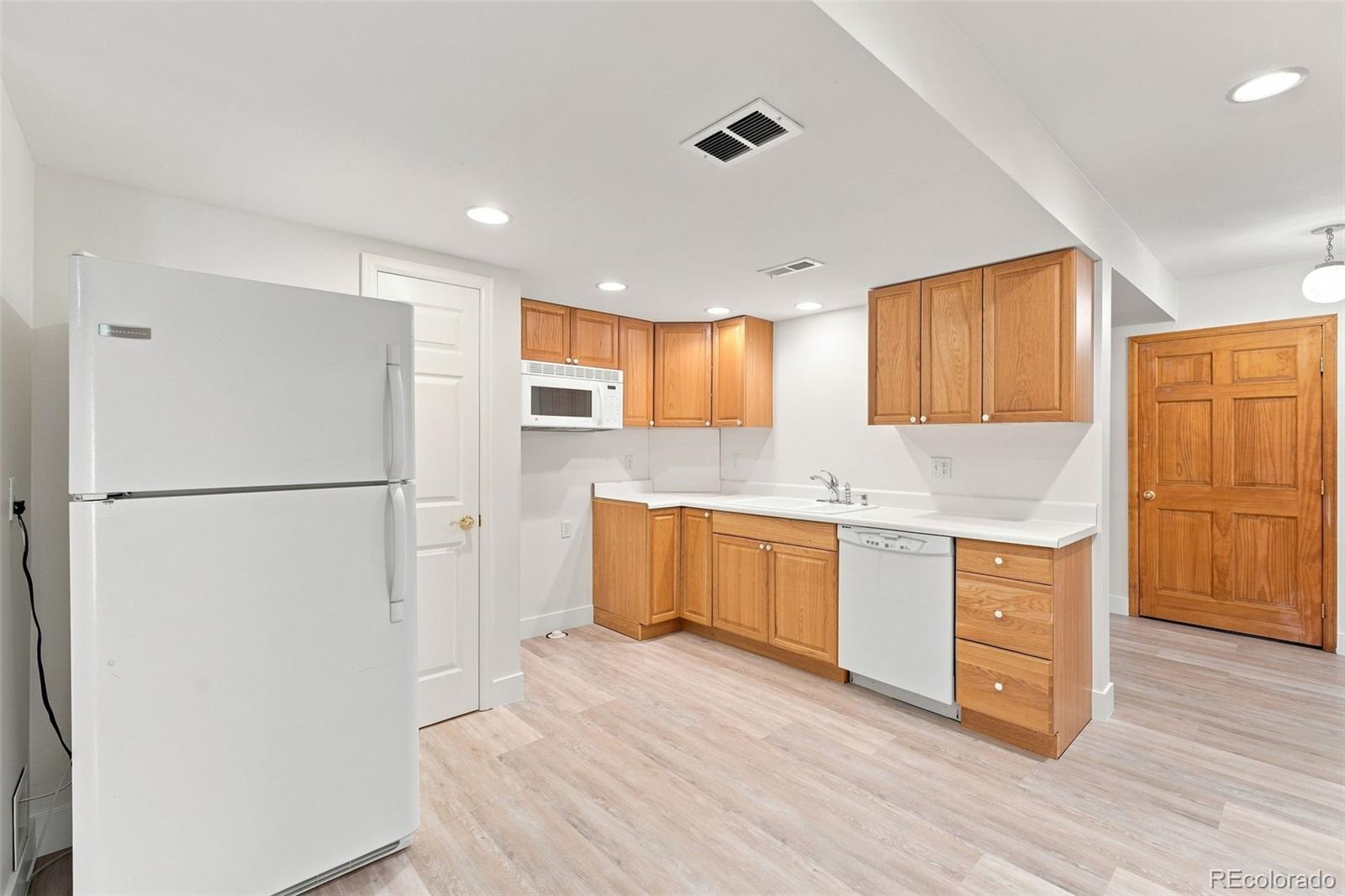 MLS Image #37 for 6785 s crocker way,littleton, Colorado