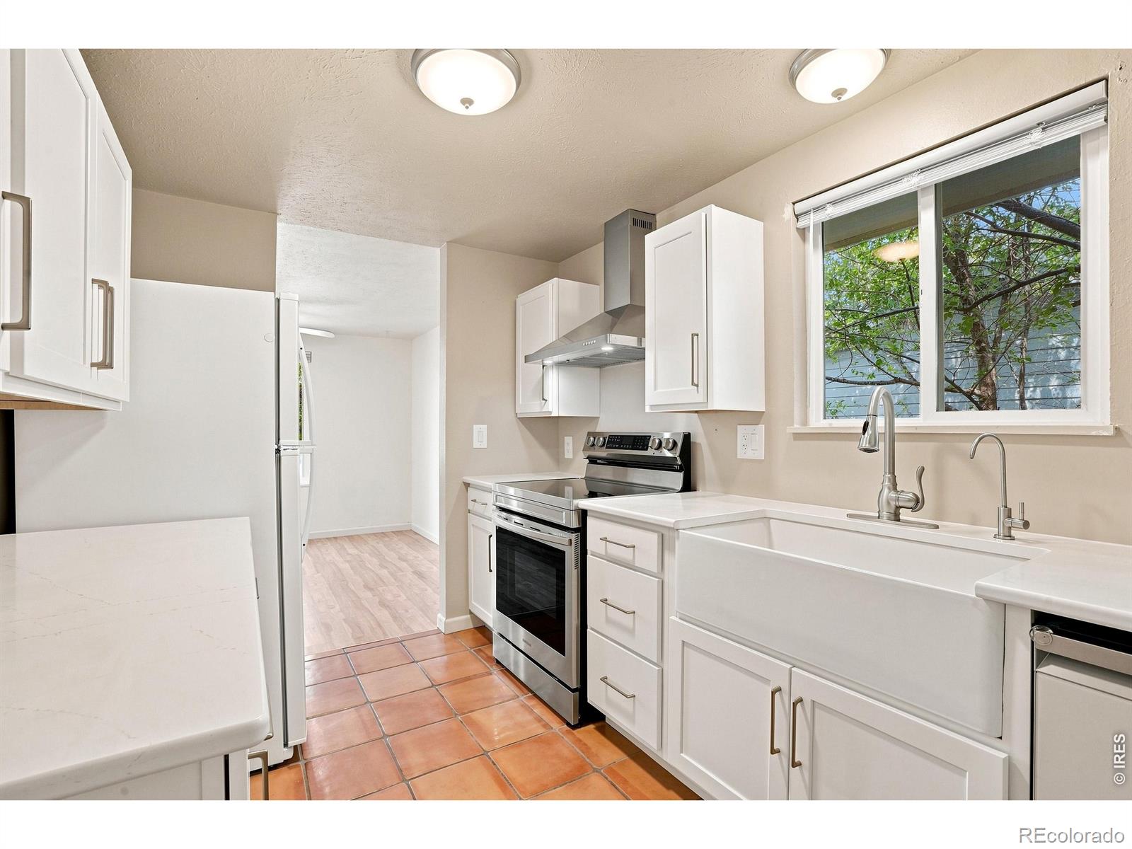 MLS Image #12 for 942  granite court,longmont, Colorado