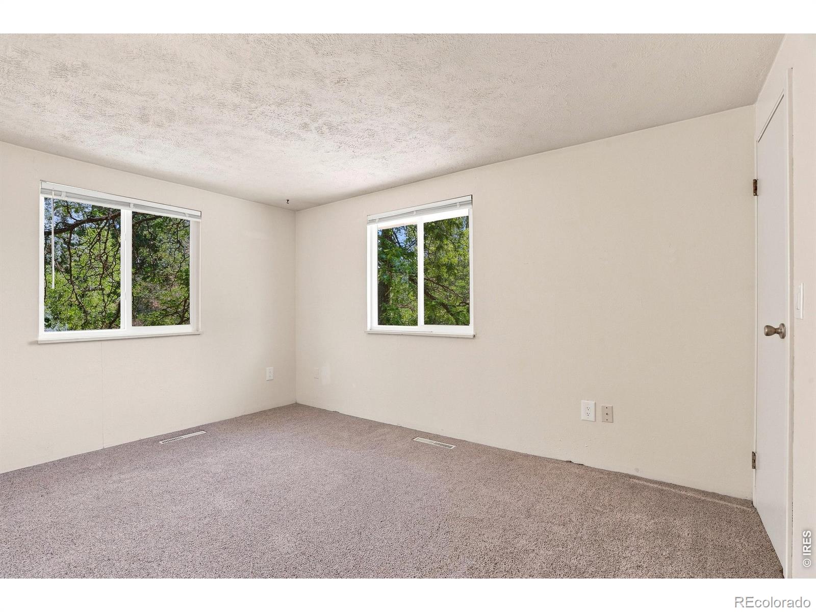 MLS Image #30 for 942  granite court,longmont, Colorado