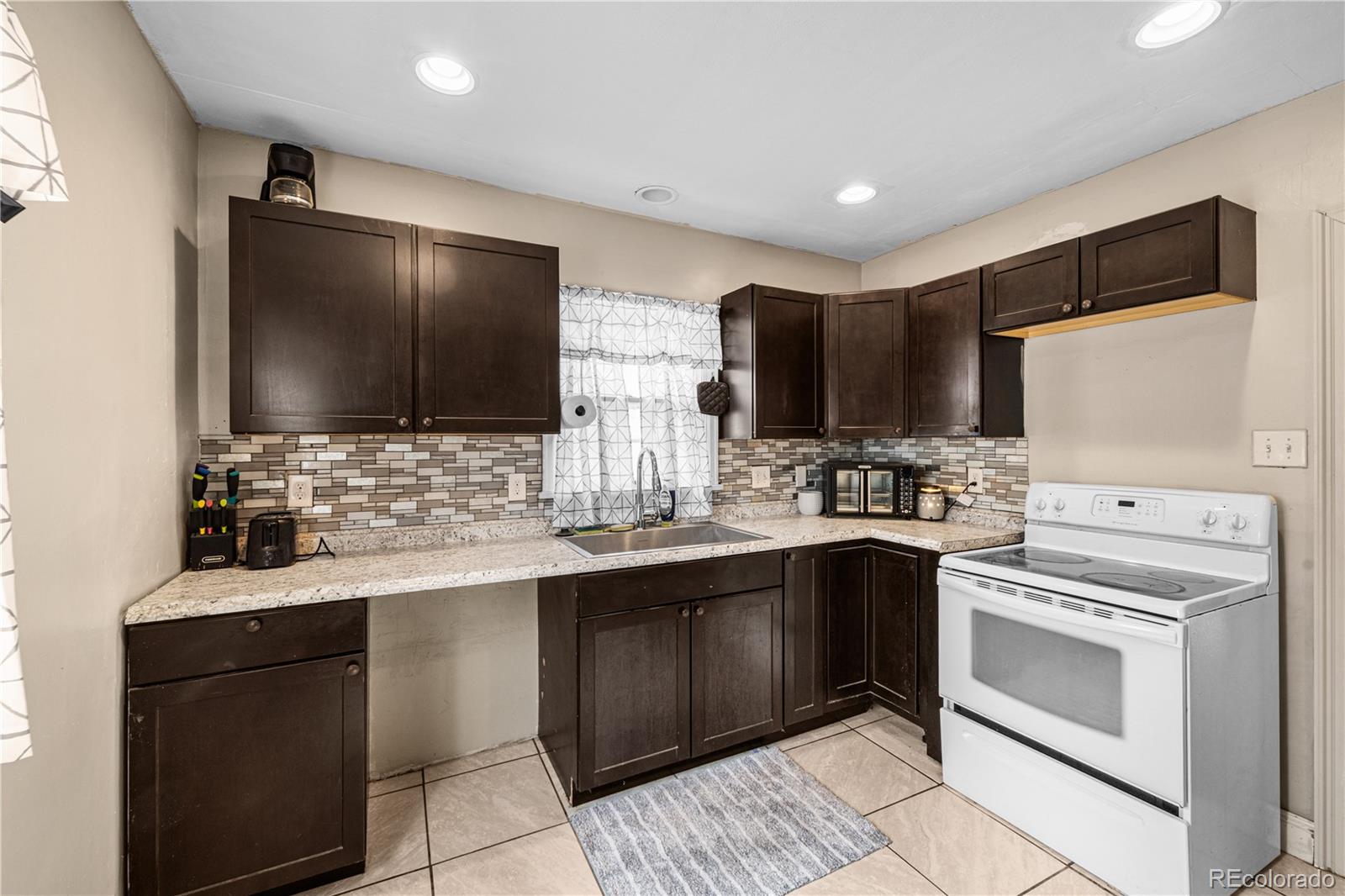 MLS Image #5 for 610  gaylord avenue,pueblo, Colorado