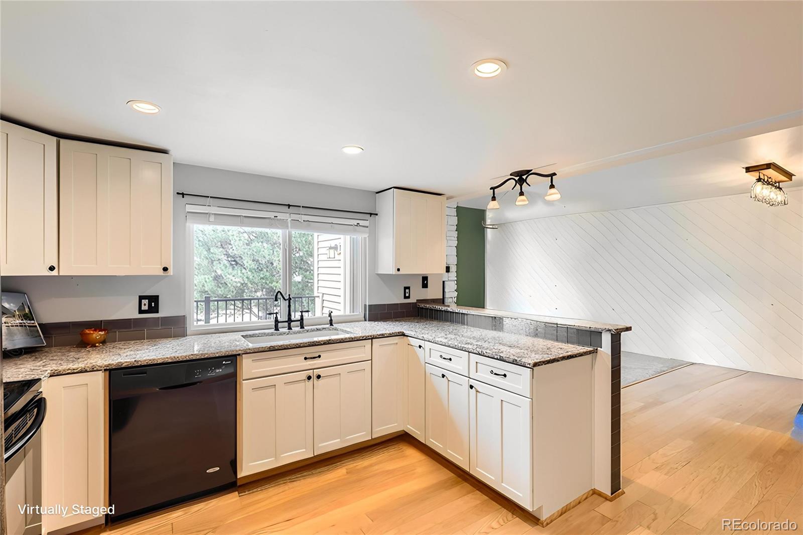 MLS Image #7 for 461 s kalispell way,aurora, Colorado