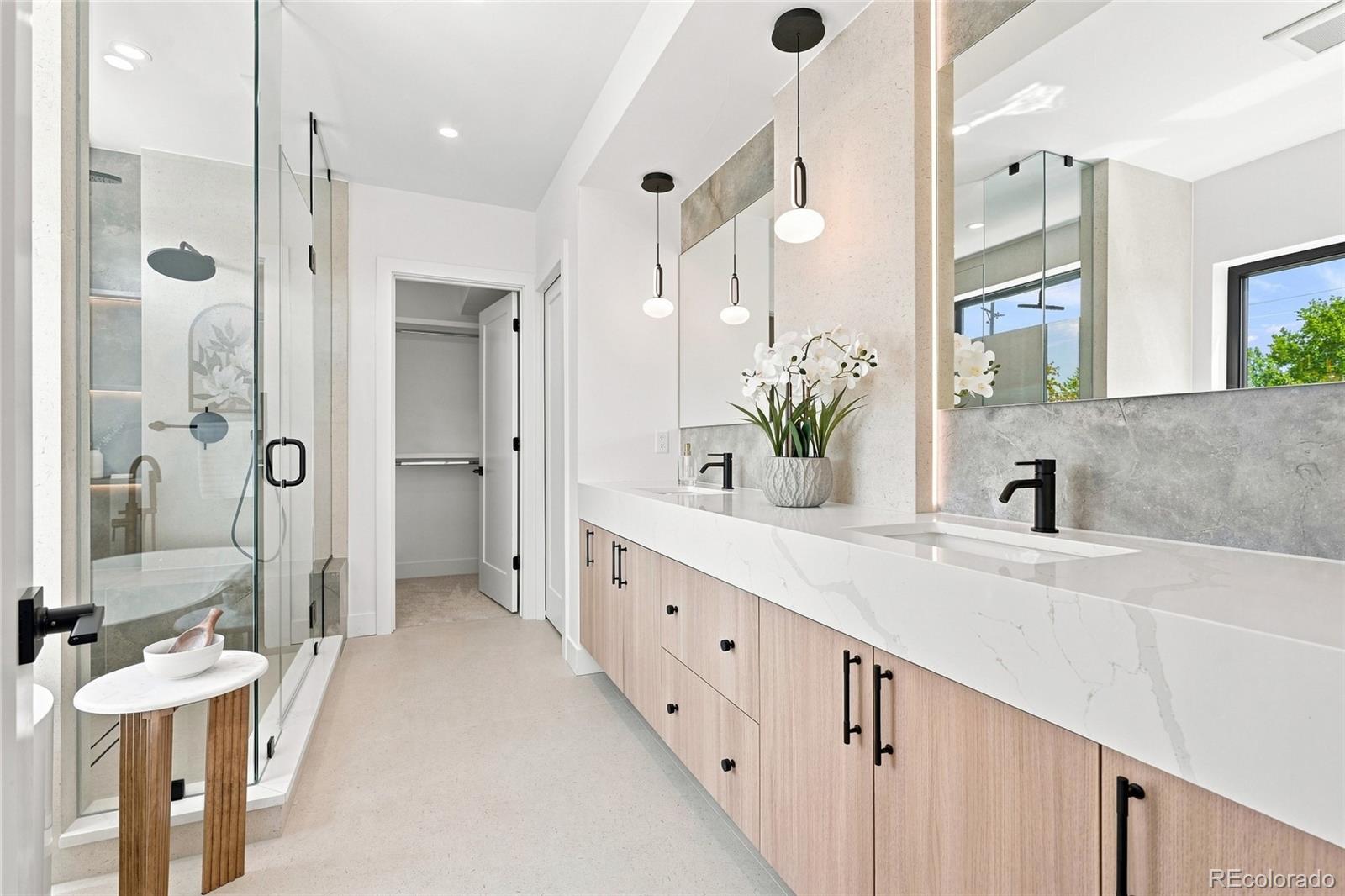 MLS Image #24 for 1479 s pennsylvania street,denver, Colorado
