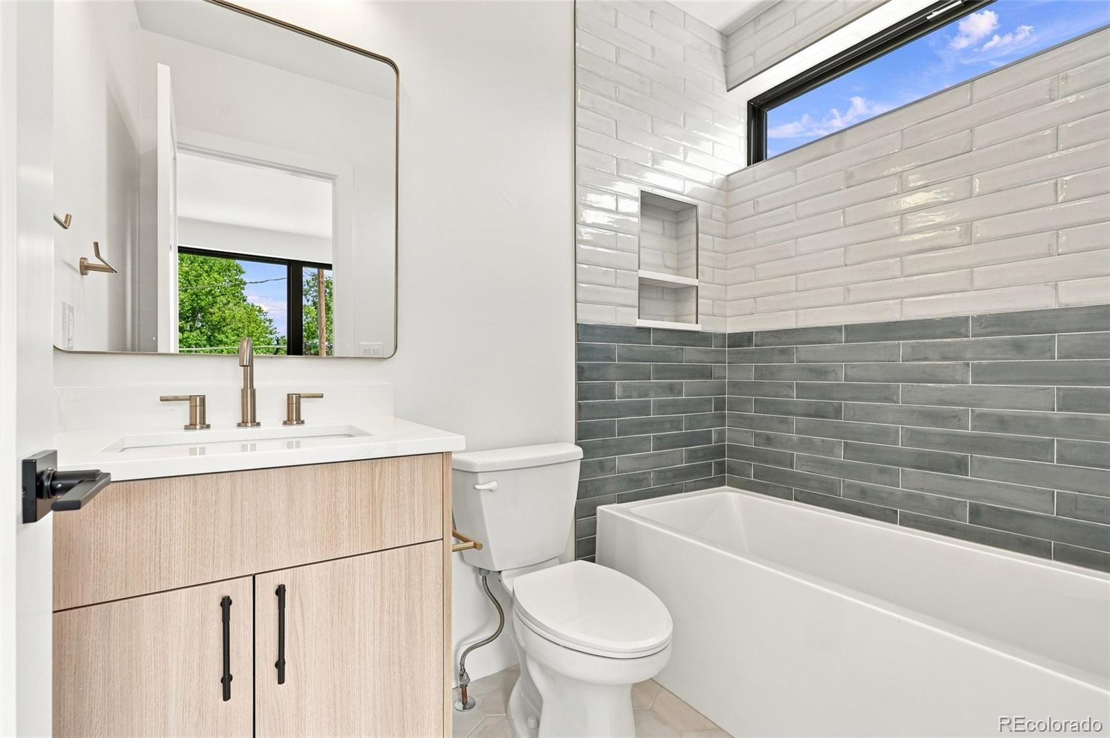 MLS Image #32 for 1479 s pennsylvania street,denver, Colorado