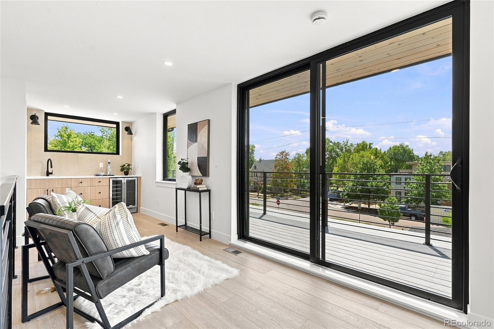 MLS Image #33 for 1479 s pennsylvania street,denver, Colorado