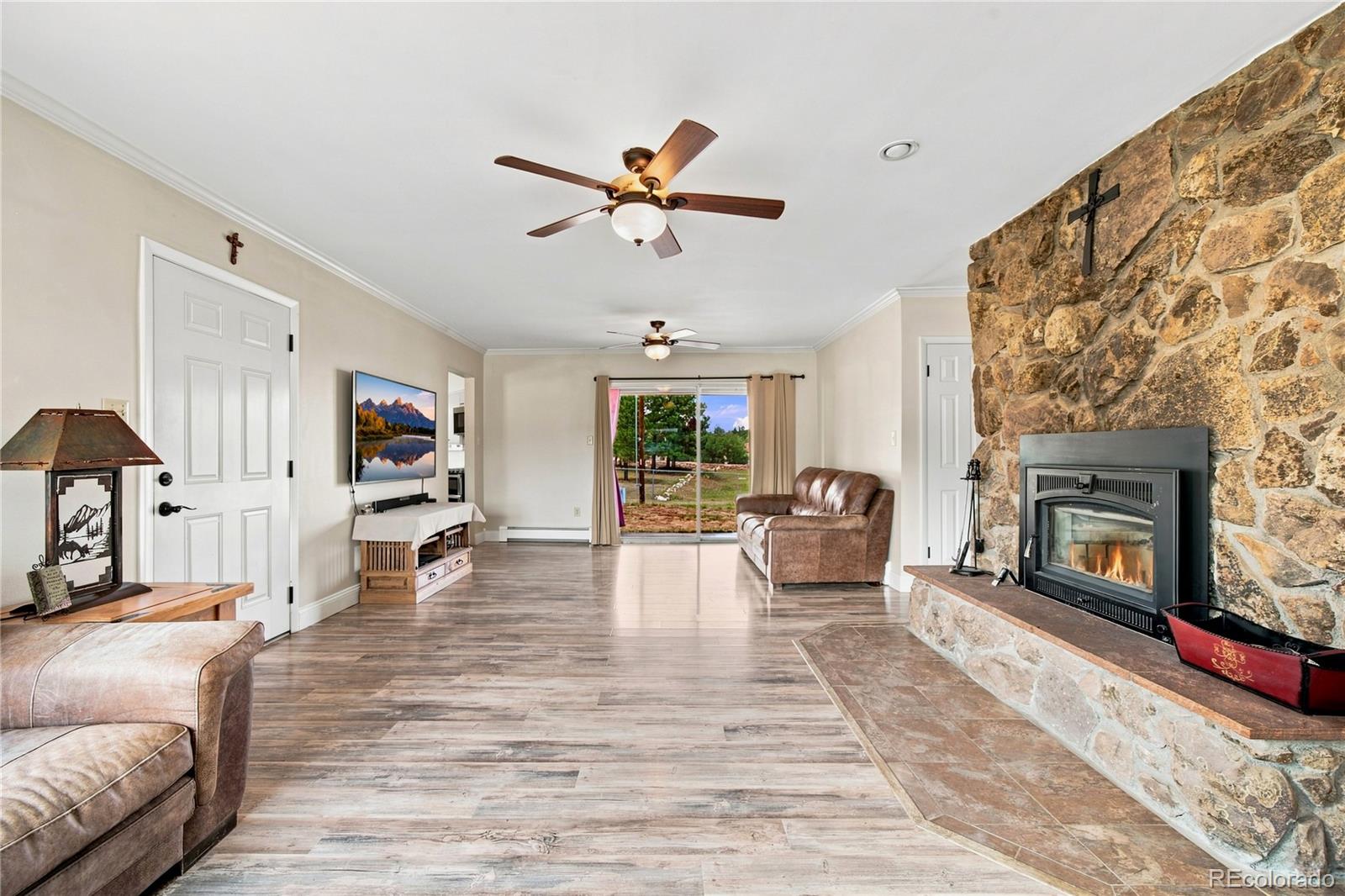 MLS Image #3 for 8087  oak drive,rye, Colorado