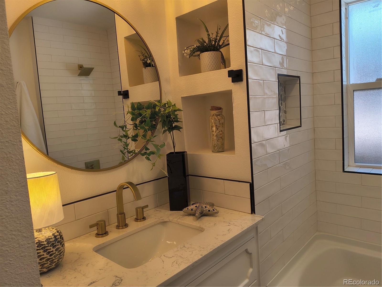 MLS Image #13 for 2872  dahlia street,denver, Colorado