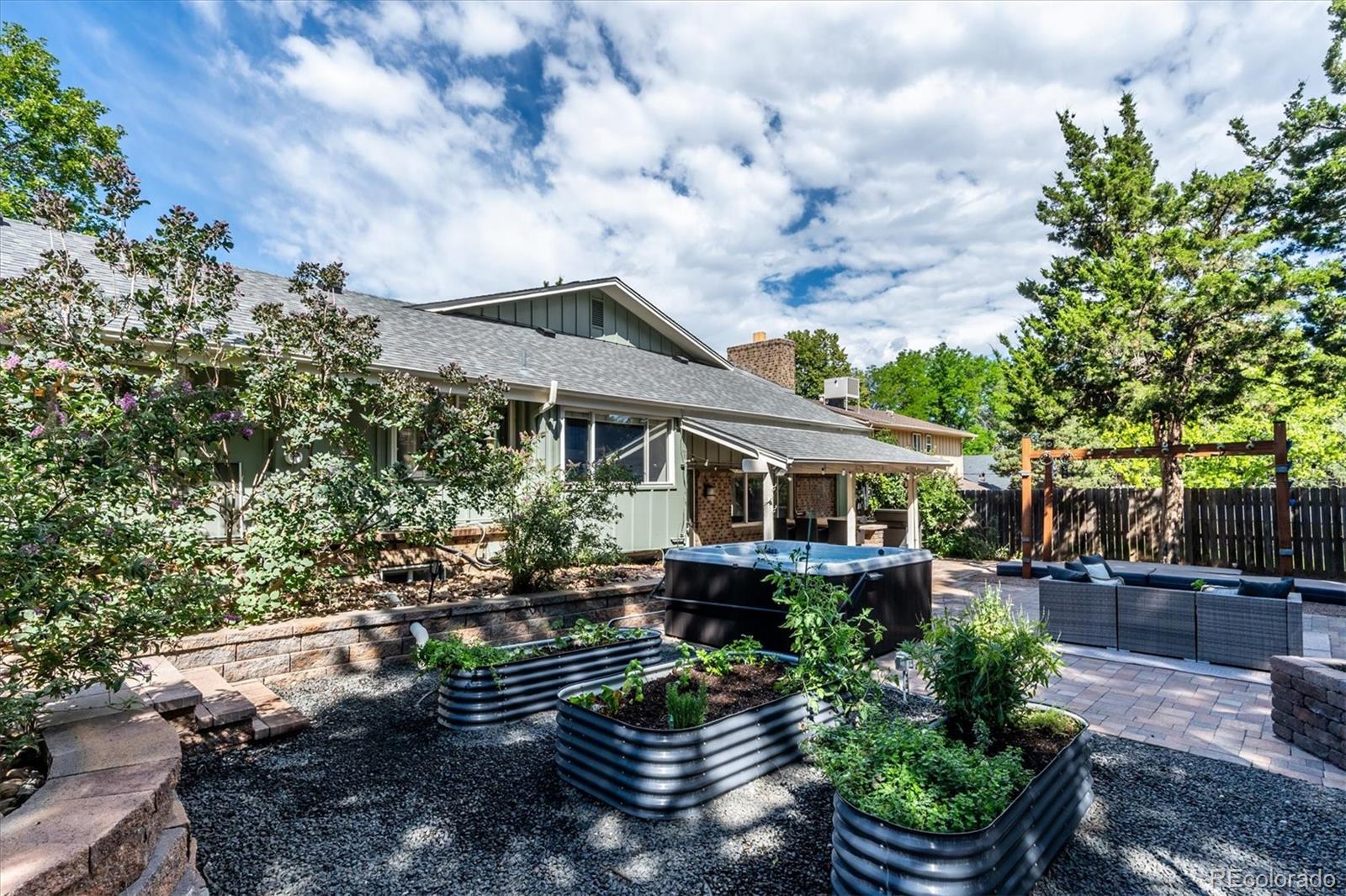 MLS Image #38 for 3924 s wabash street,denver, Colorado