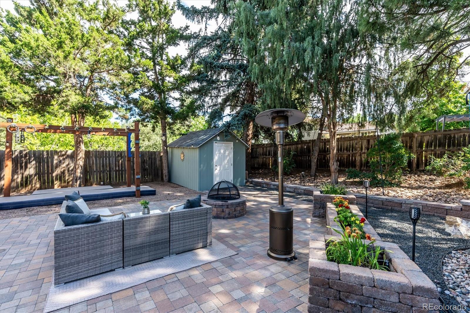 MLS Image #39 for 3924 s wabash street,denver, Colorado
