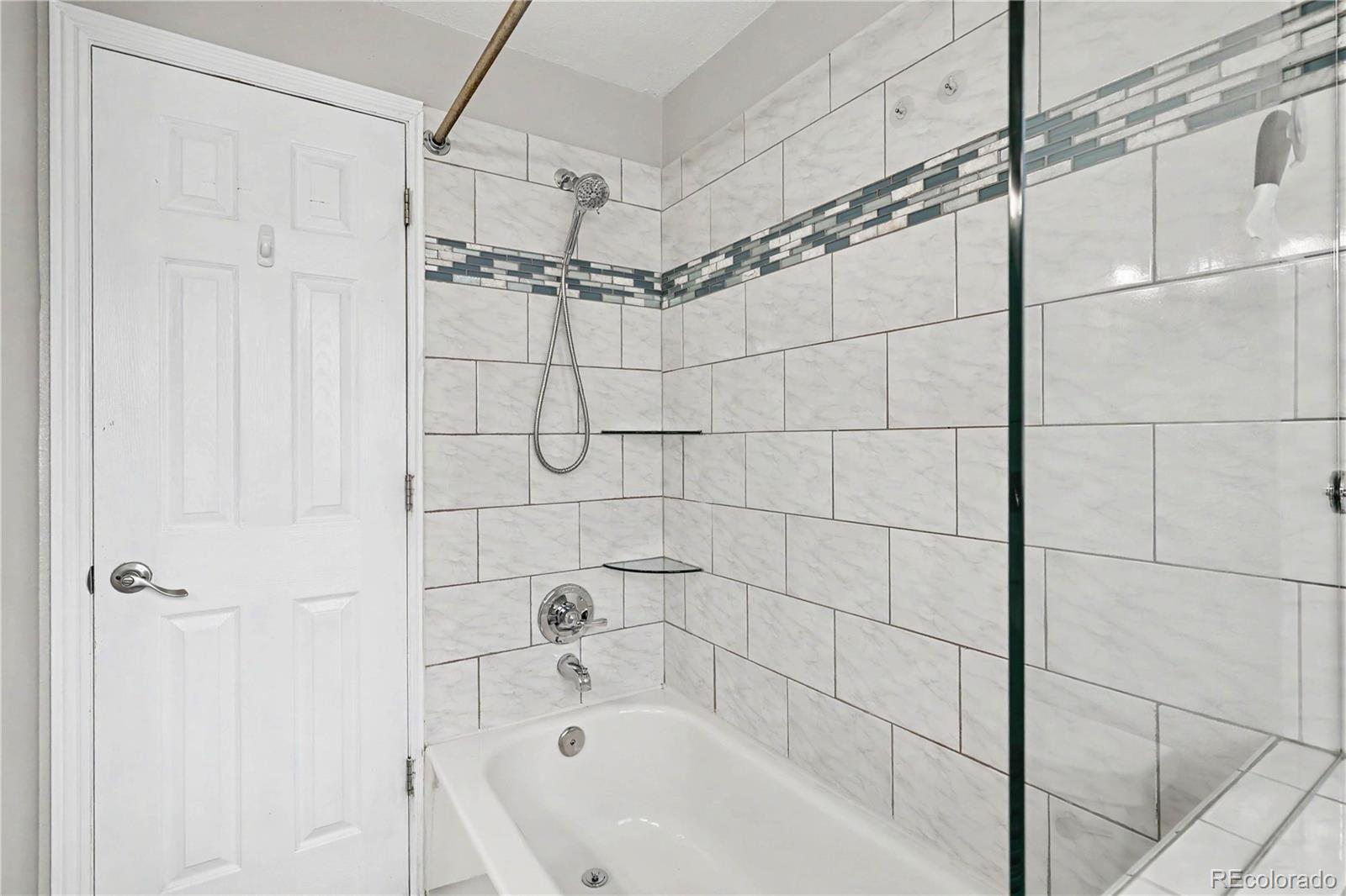 MLS Image #13 for 6108 s swadley way,littleton, Colorado