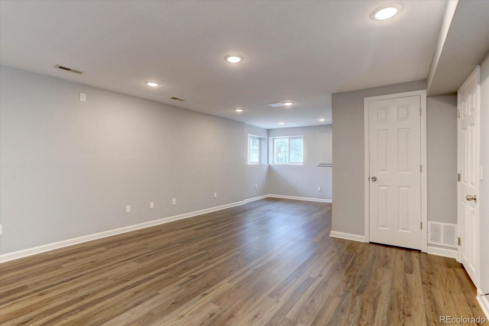 MLS Image #37 for 9927  spring hill lane,highlands ranch, Colorado
