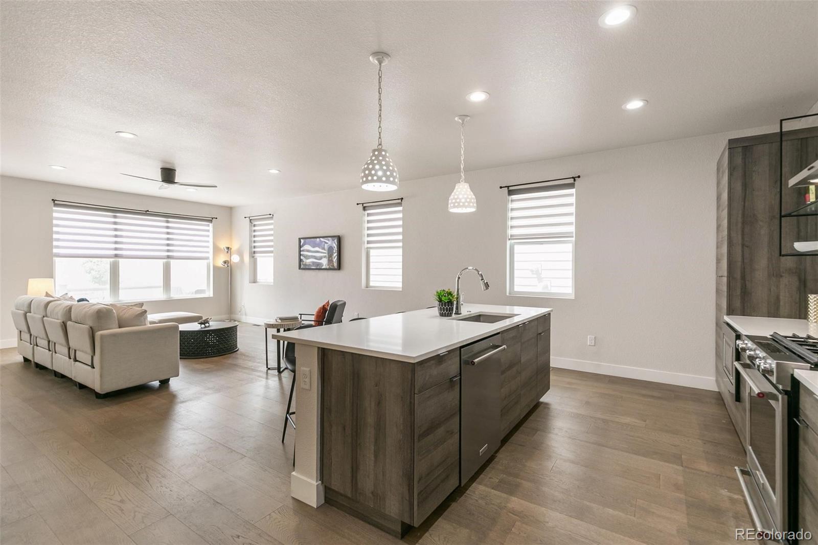 MLS Image #17 for 6275  king court,denver, Colorado