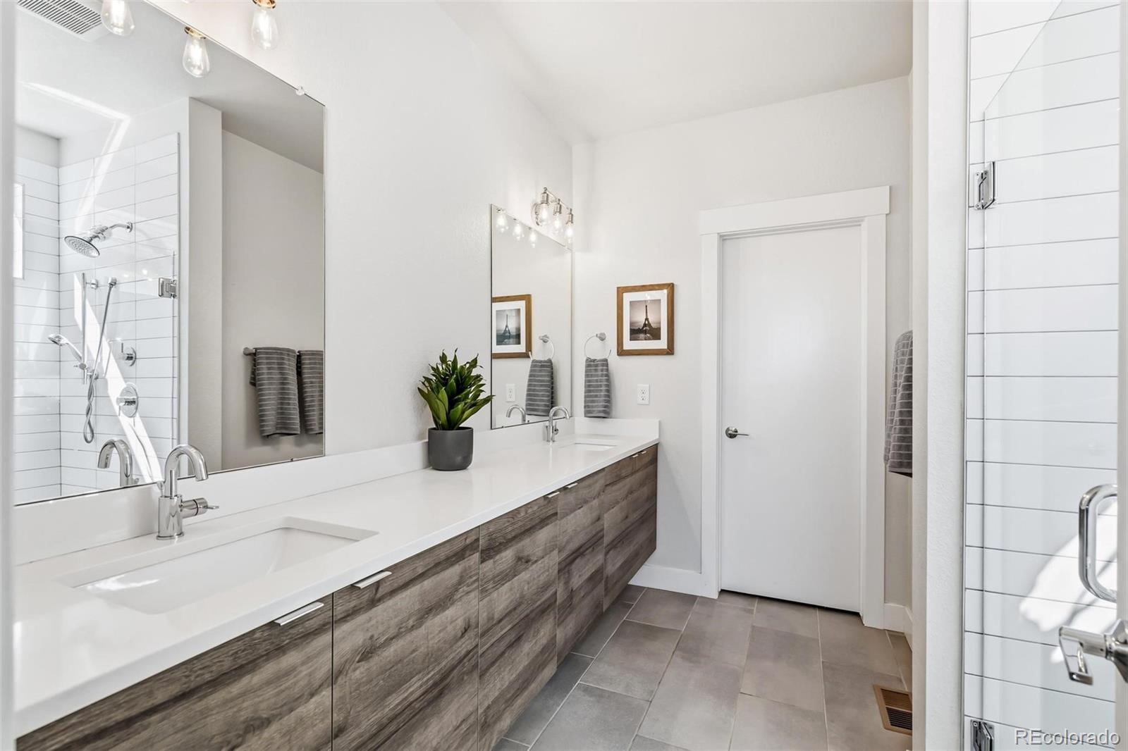 MLS Image #28 for 6275  king court,denver, Colorado