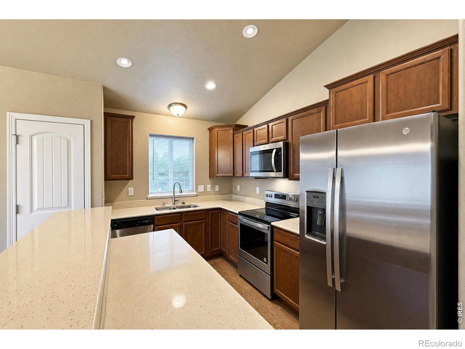 MLS Image #10 for 437  ellie way,berthoud, Colorado