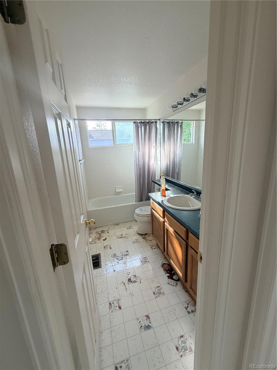 MLS Image #20 for 19555 e tufts circle,aurora, Colorado