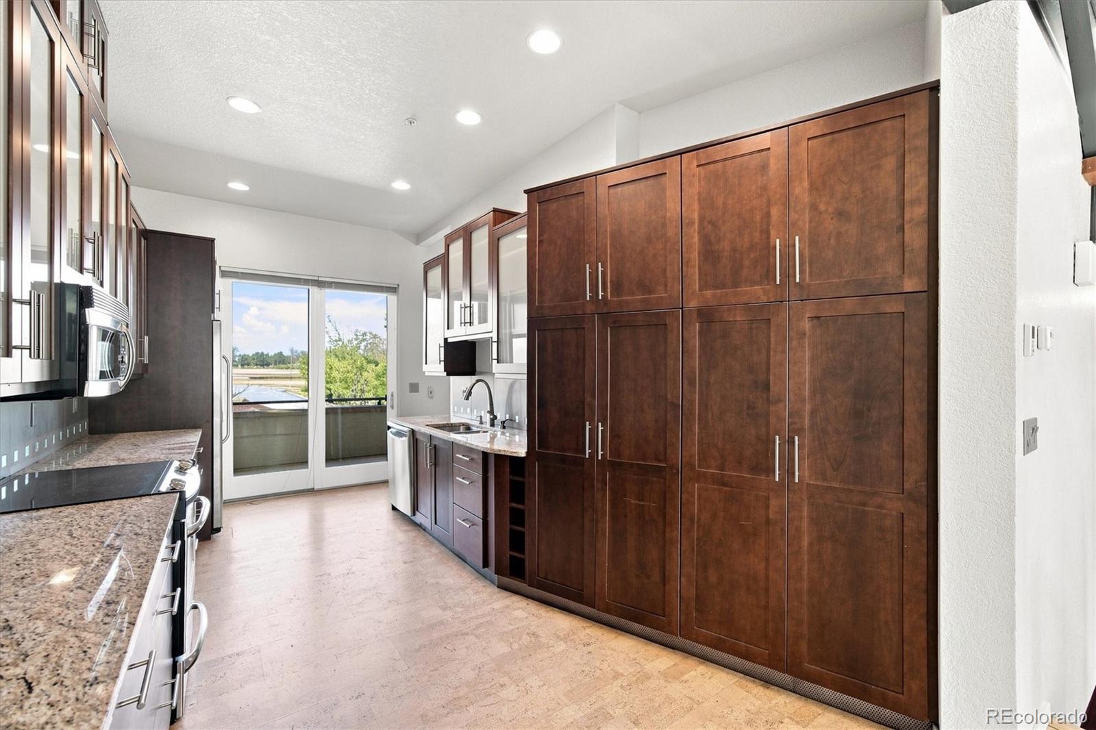 MLS Image #10 for 11857  bradburn boulevard ,westminster, Colorado