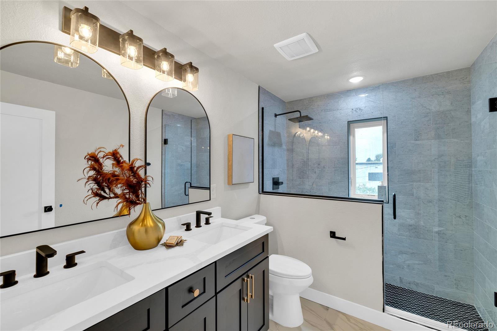 MLS Image #19 for 1725  forest street parkway,denver, Colorado