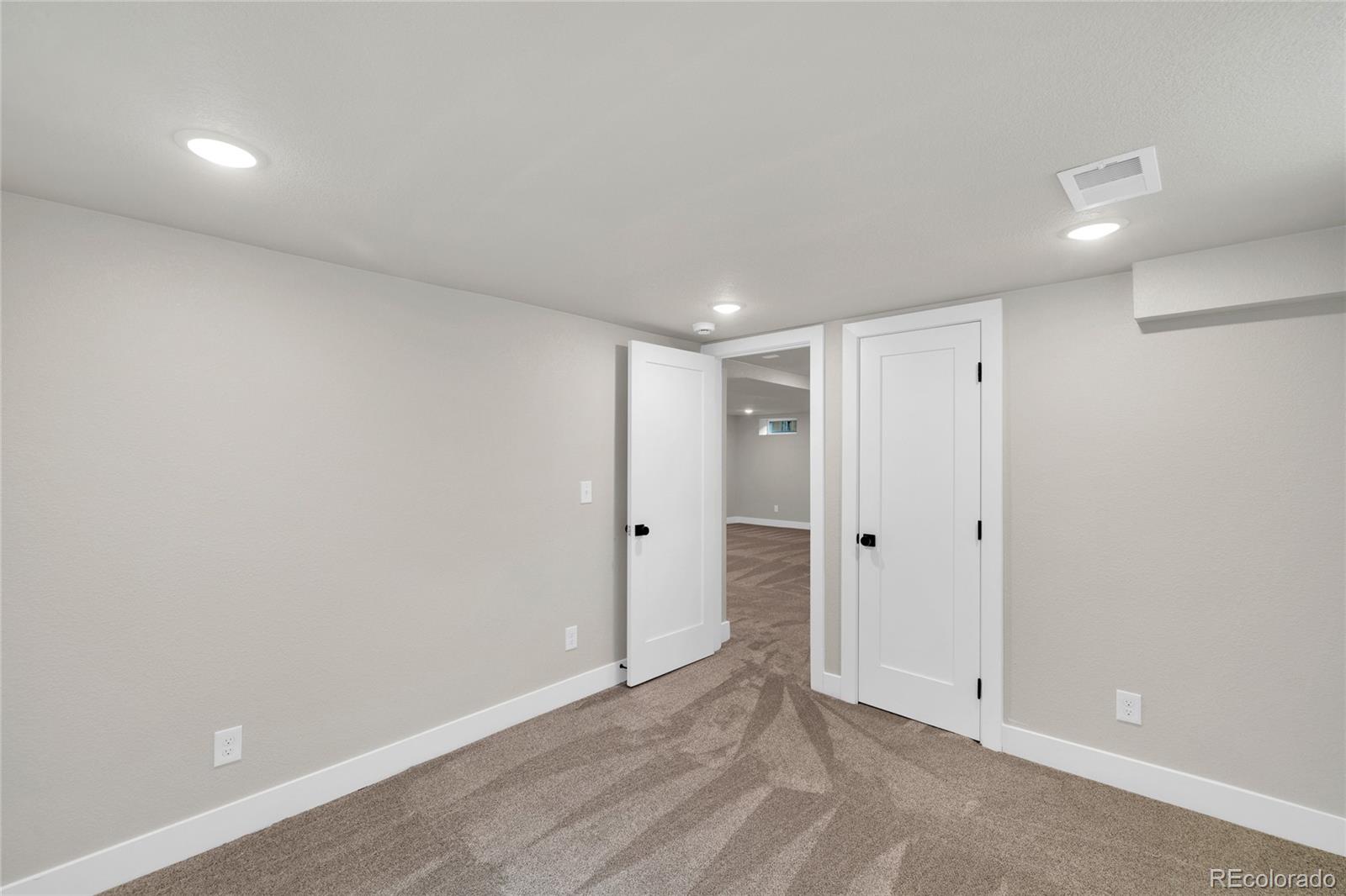 MLS Image #37 for 1725  forest street parkway,denver, Colorado