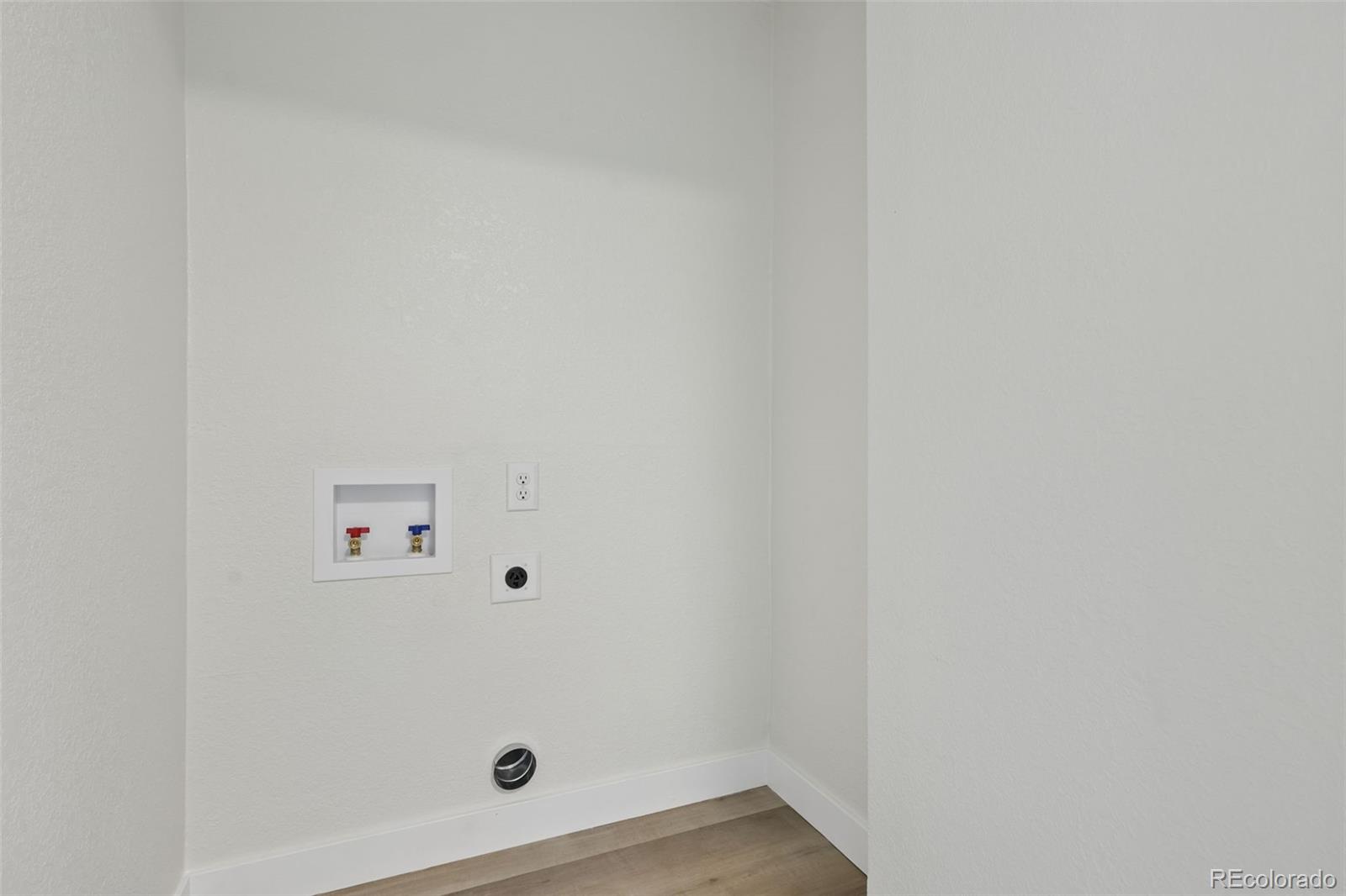 MLS Image #14 for 1309 n 25th street,colorado springs, Colorado