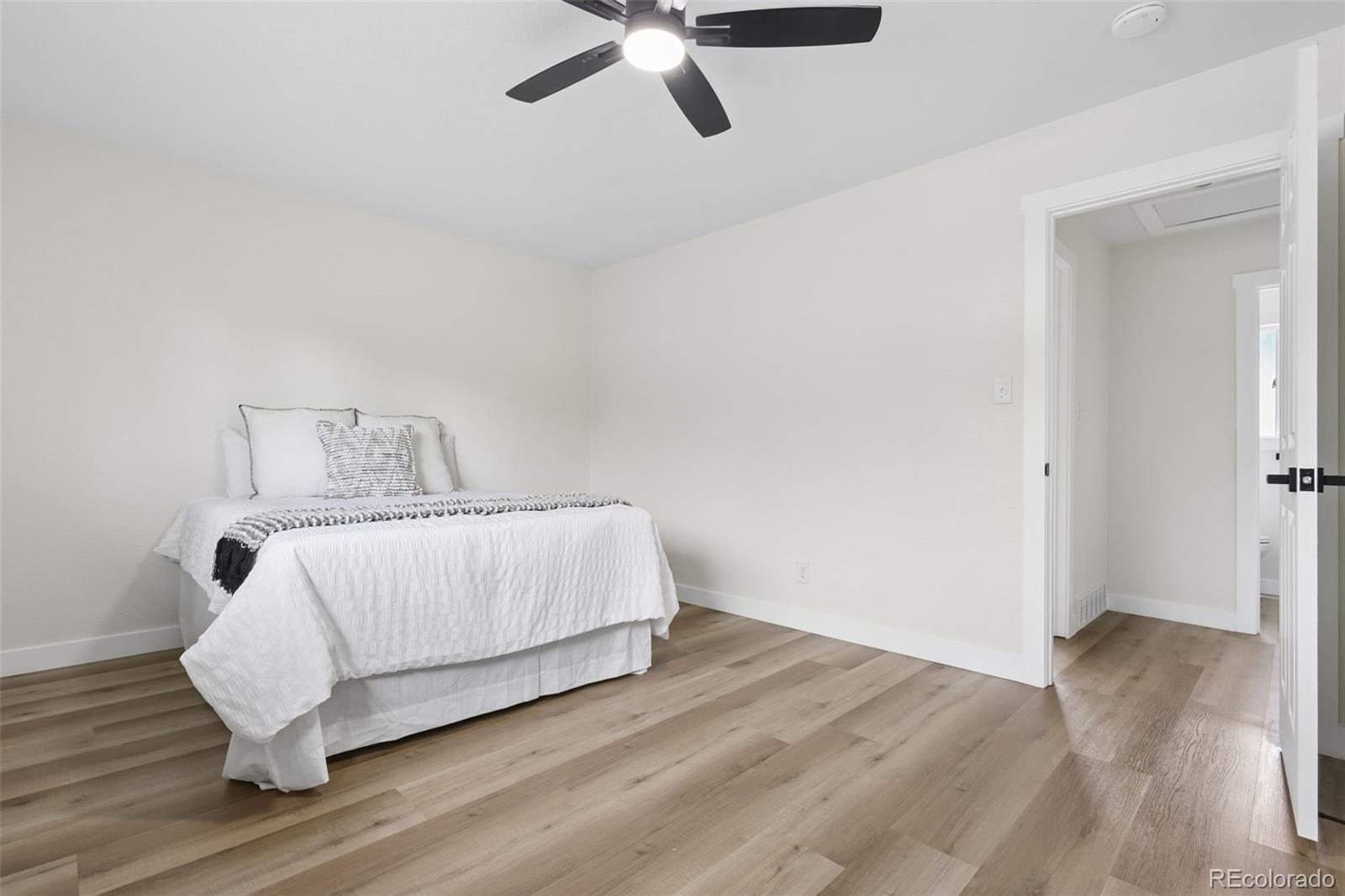 MLS Image #17 for 1309 n 25th street,colorado springs, Colorado